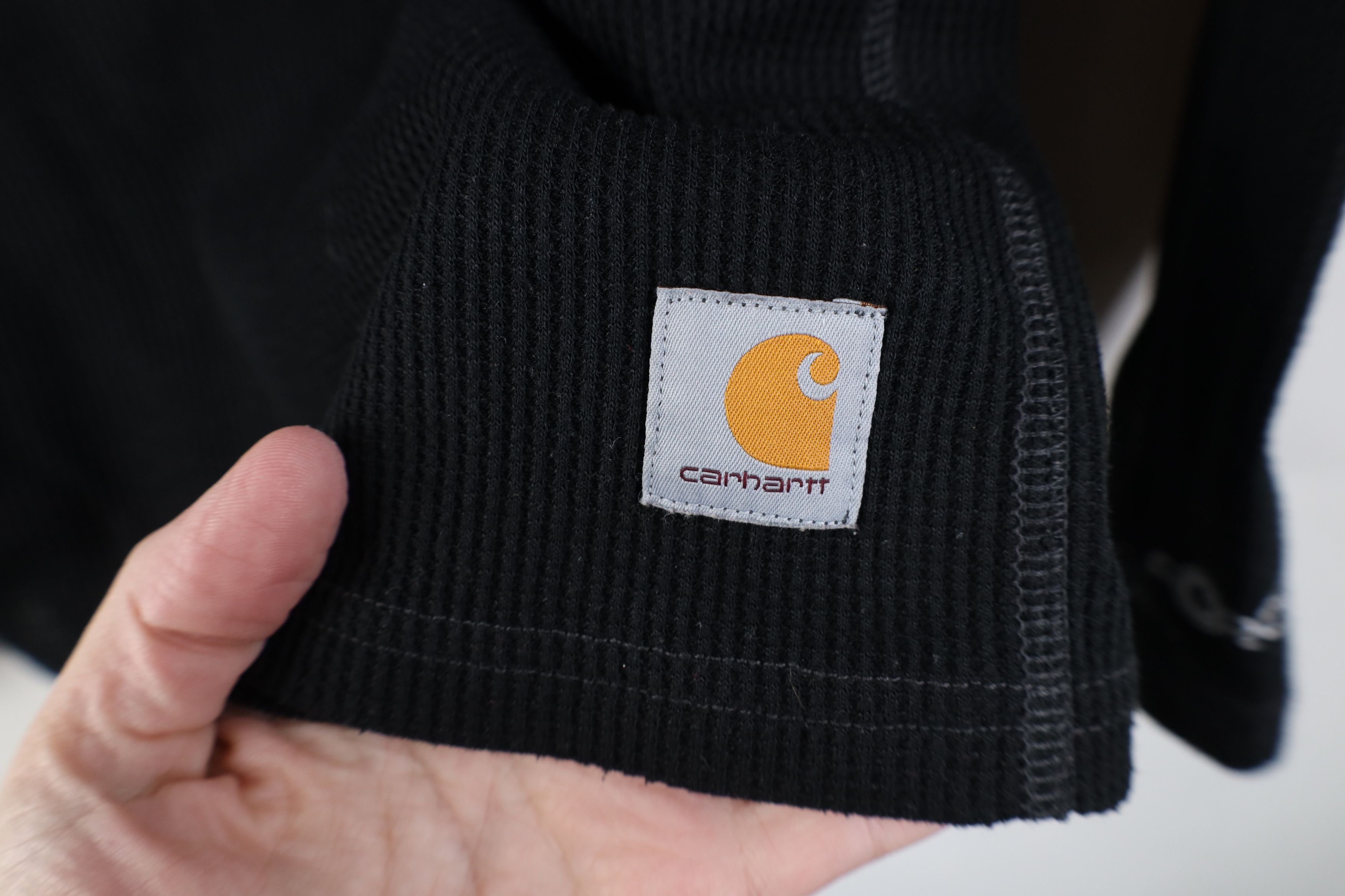 Carhartt Vintage Y2K Carhartt Thermal Waffle Knit Long Sleeve T-Shirt Size US M / EU 48-50 / 2 - 5 Thumbnail