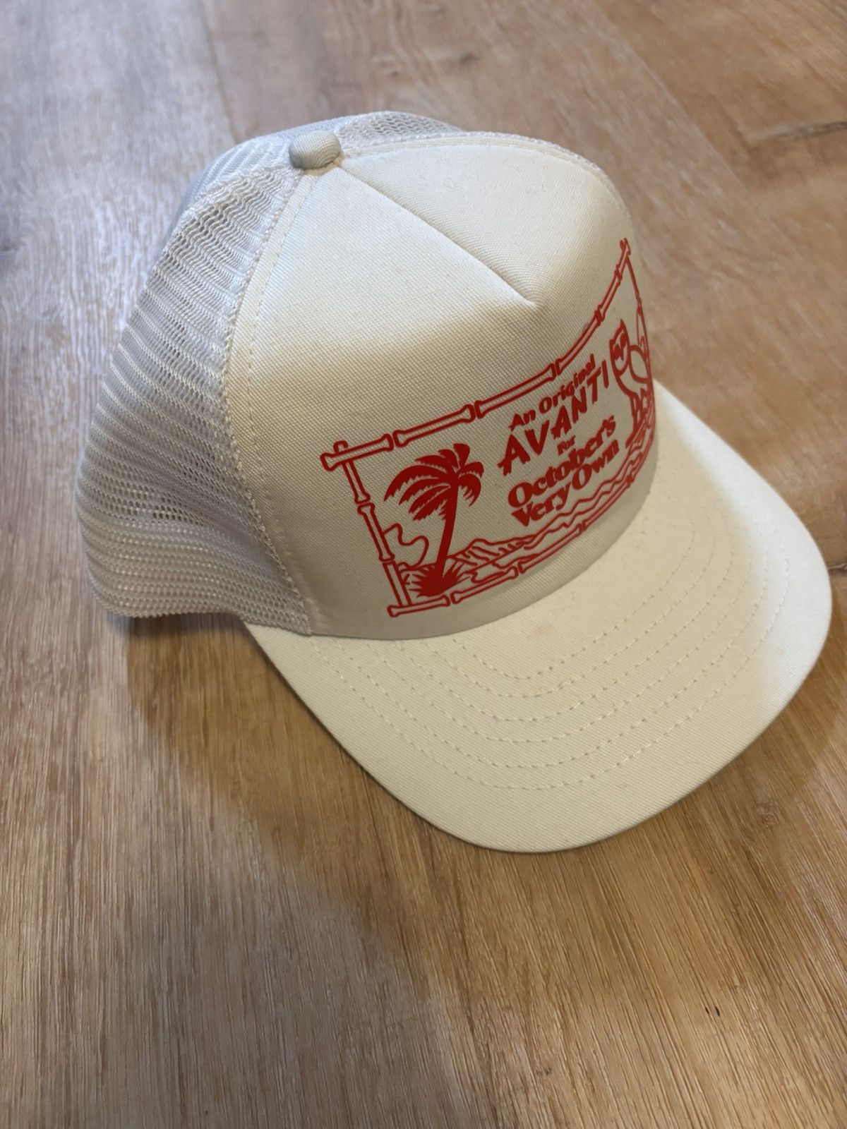 Drake Ovo red and white hat Size ONE SIZE - 1 Thumbnail