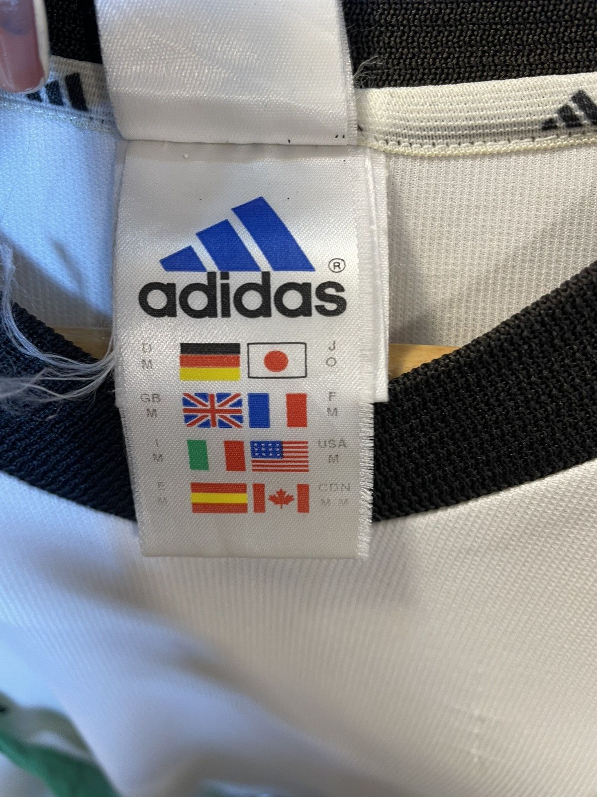 Adidas Vintage 2002 Germany Home Kit Size US M / EU 48-50 / 2 - 5 Thumbnail