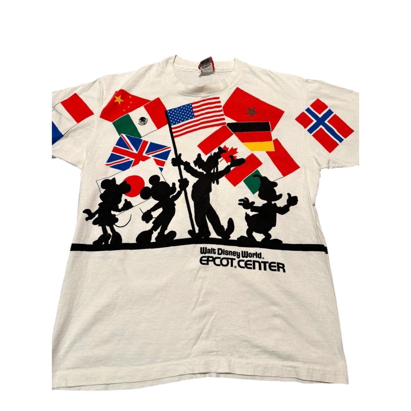 Disney VINTAGE 90s Walt Disney World EPCOT Center T-Shirt AOP Flags XL Mickey Minnie Goofy Donald Duck Disney Designs Shirt Mens White Size US XL / EU 56 / 4 - 5 Thumbnail