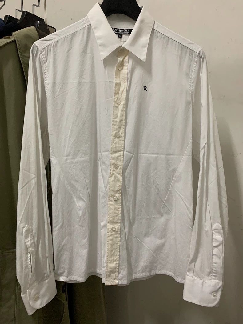 Raf Simons Raf Simons SS07 show R embroidered flat shirt Size US M / EU 48-50 / 2 - 1 Thumbnail