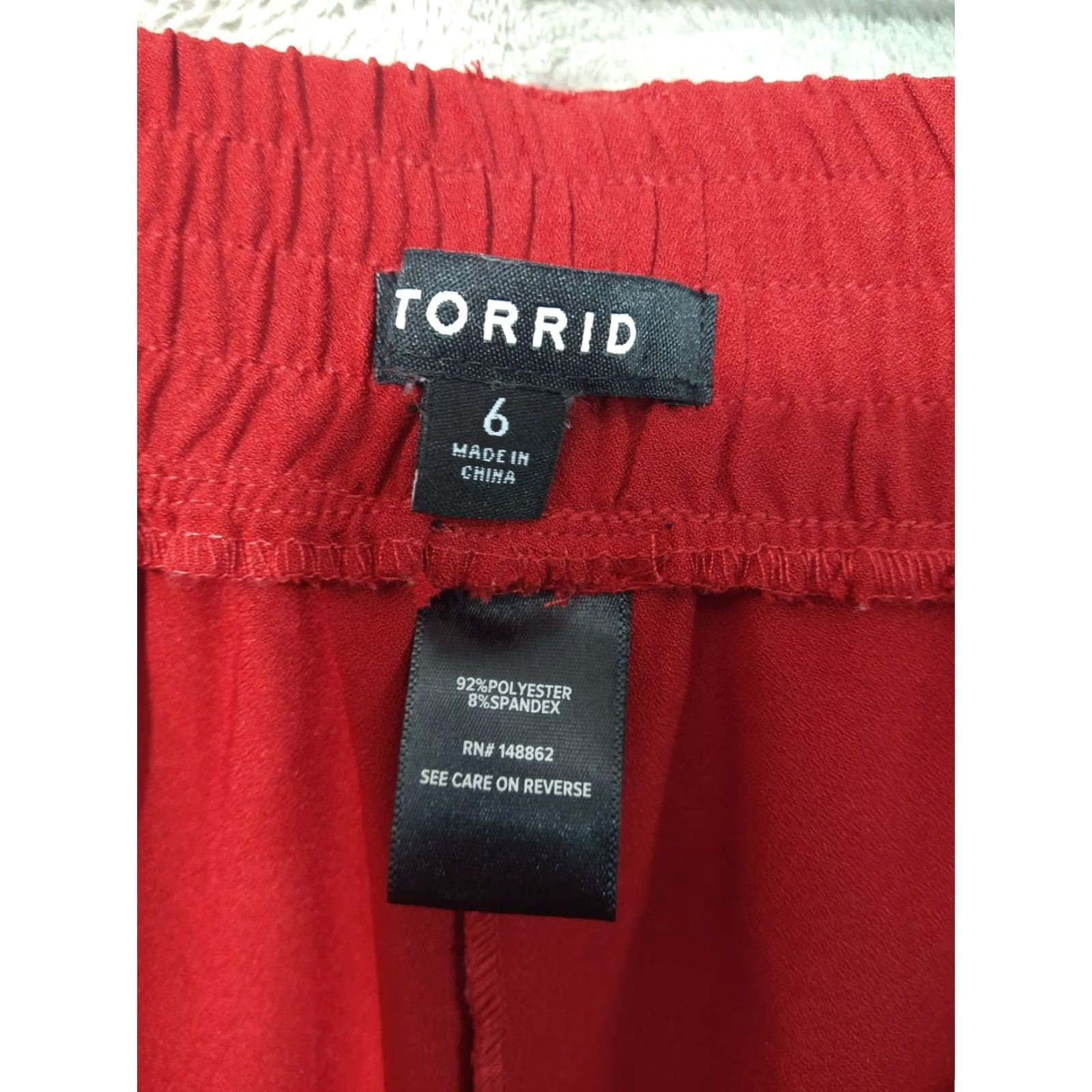 Torrid Torrid Pants Body 6X Red Crepe Wide-Leg Belted Pull On Stretch Career Casual Womens Pants Size 40" / US 18 - 7 Thumbnail