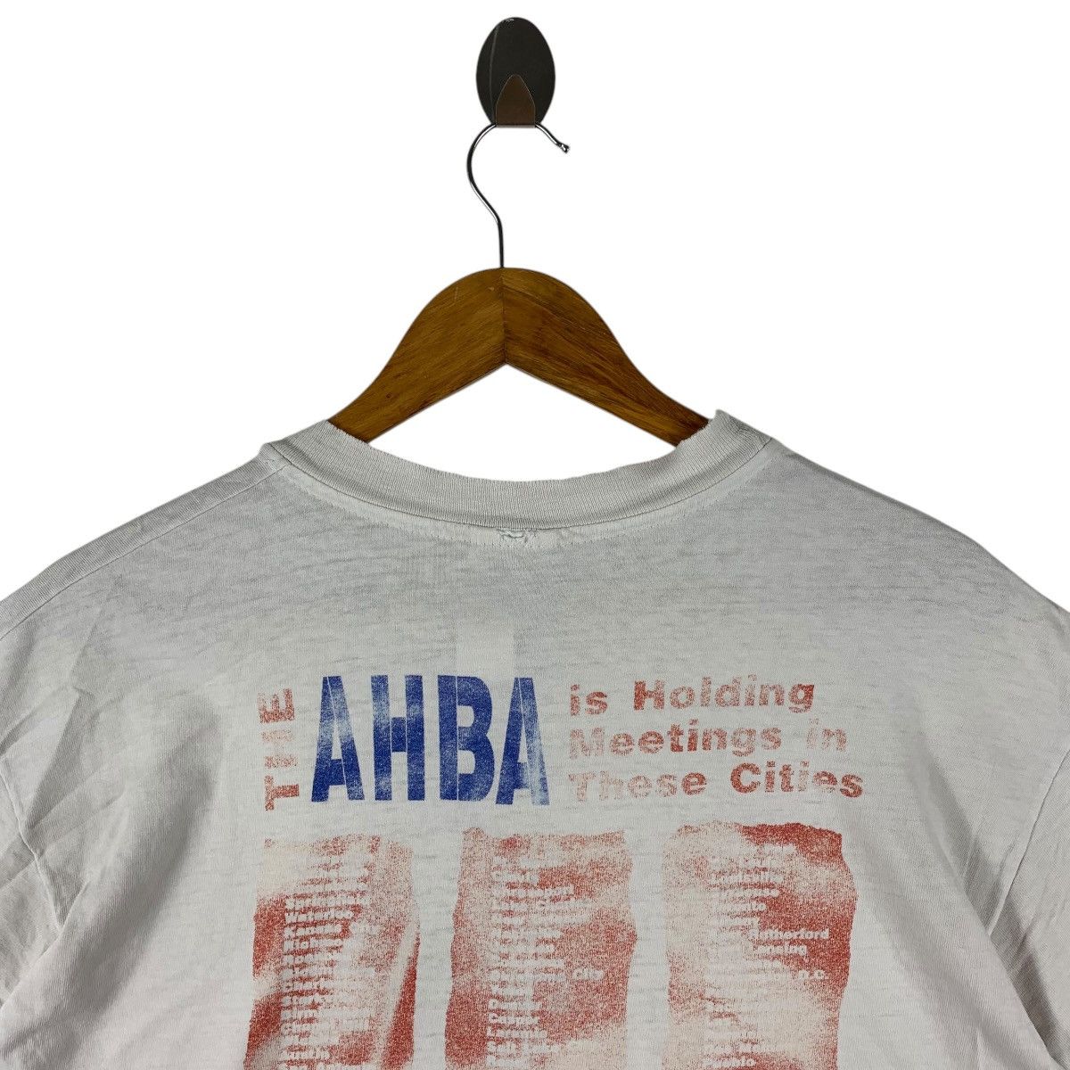 Band Tees Vintage distressed GARTH BROOKS American 1994 band tees Size US L / EU 52-54 / 3 - 11 Thumbnail