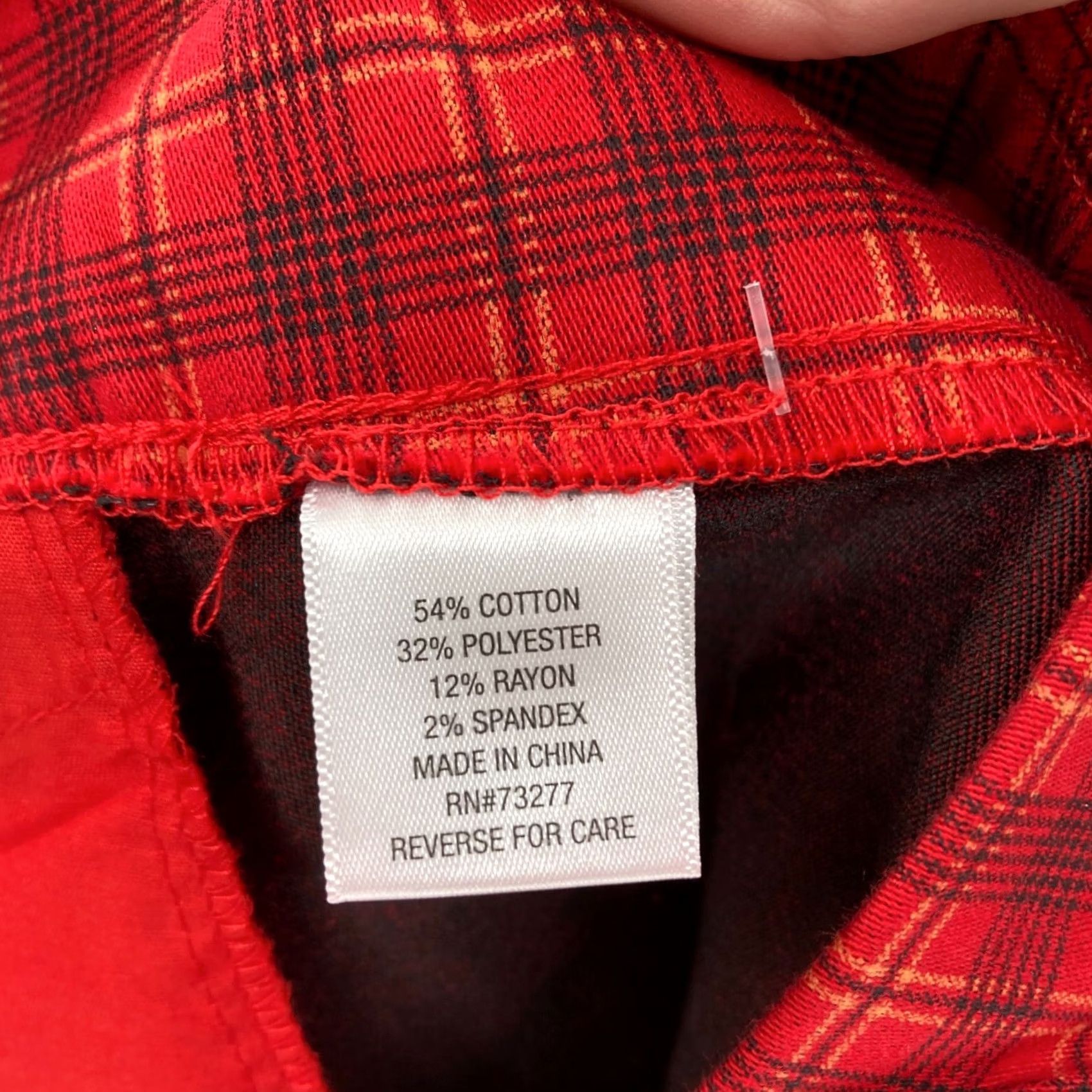 Croft & Barrow Croft & Barrow The Effortless Stretch Pant Women's 18P Red Plaid Stretch Pull On Pants Slim Straight Capris? Size 26" / US 2 / IT 38 - 7 Thumbnail