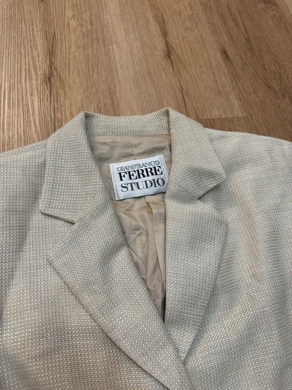 Gianfranco Ferre Gianfranco Ferre Studio Vintage 90s Italy Viscose Blazer L Size L / US 10 / IT 46 - 7 Thumbnail