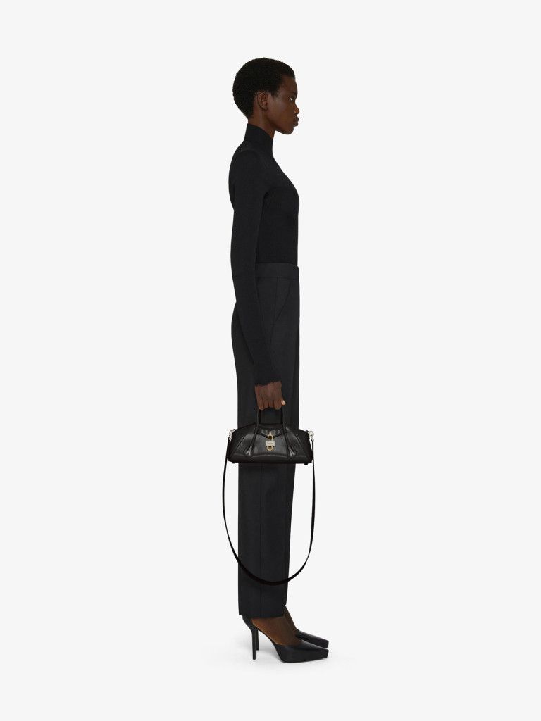 Givenchy os11x0826 Size: OS / Mini Antigona Bag in Black Size ONE SIZE - 4 Thumbnail