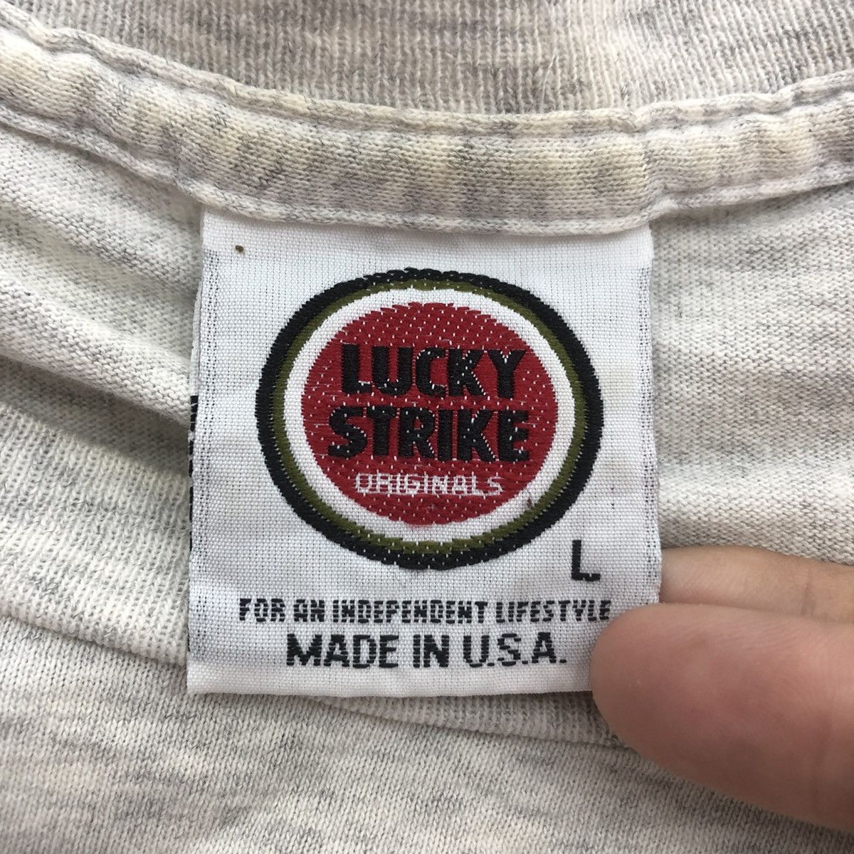 Vintage Vintage 90’ LUCKY STRIKE RACING Team Formula 1 Tee Shirt Top Size US L / EU 52-54 / 3 - 4 Thumbnail