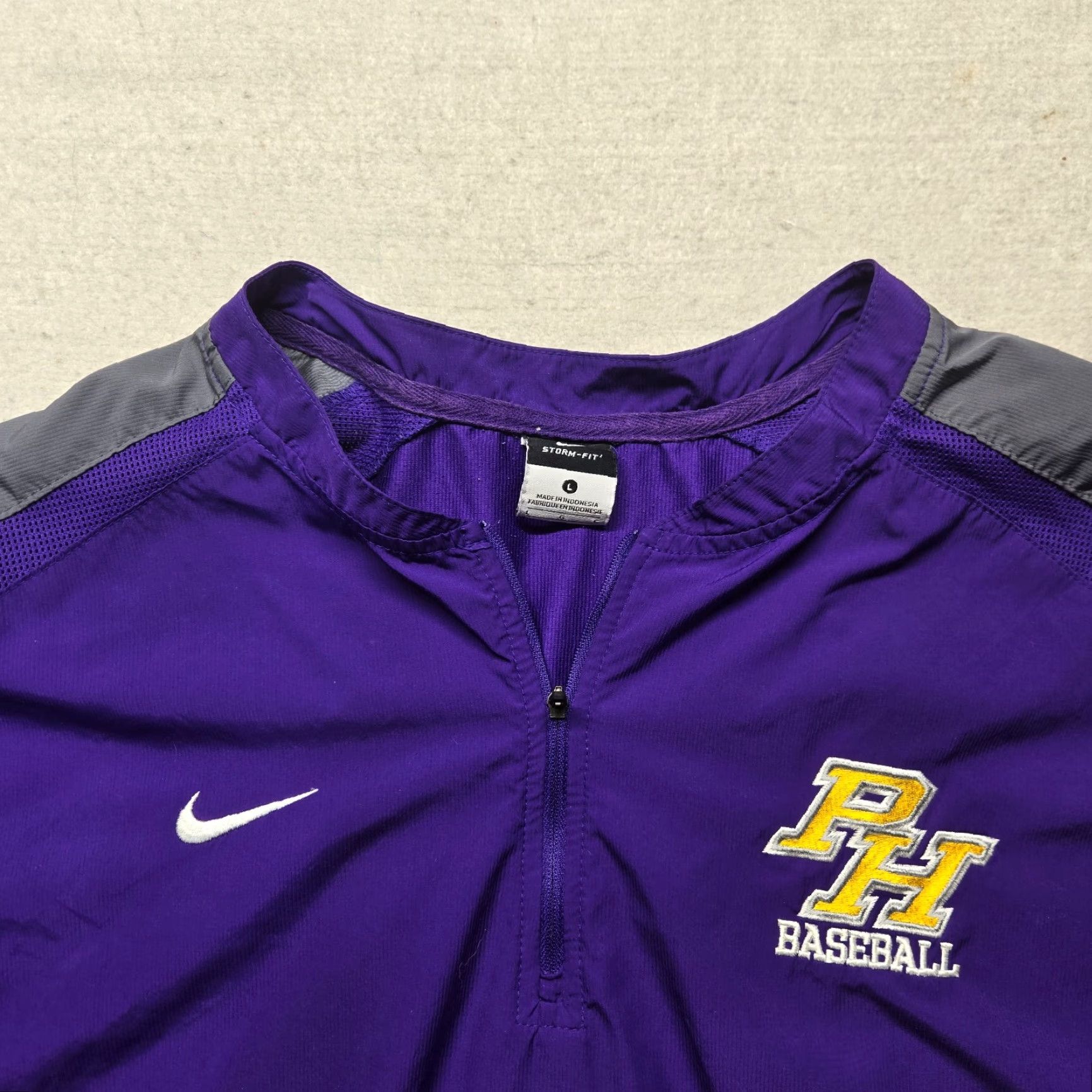 Nike Nike Michigan Wolverine Golf Storm Short Sleeve 1/4 Zip Windbreaker Jacket Large Size US 33 - 2 Thumbnail