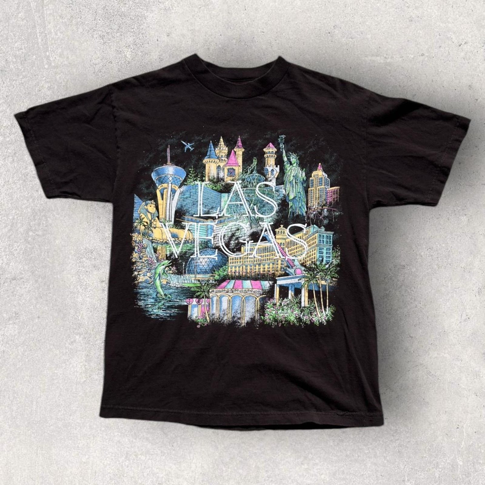 Vintage 🖤 Vintage 90s Las Vegas Cityscape Tee 🖤 Size US M / EU 48-50 / 2 - 1 Thumbnail