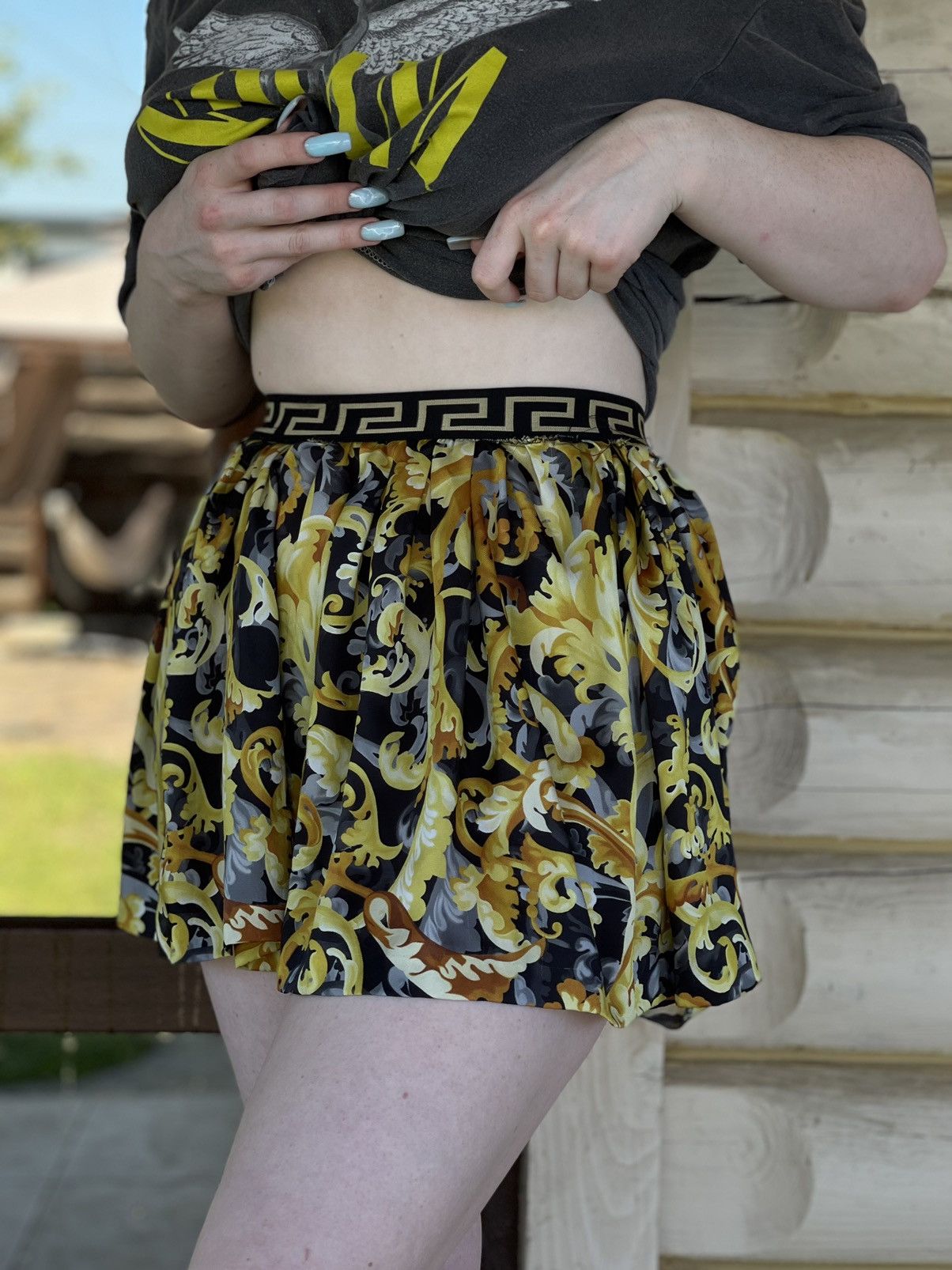 Versace Versace baroque style print mini skirt Size 25" / US 0 / IT 36 - 7 Thumbnail