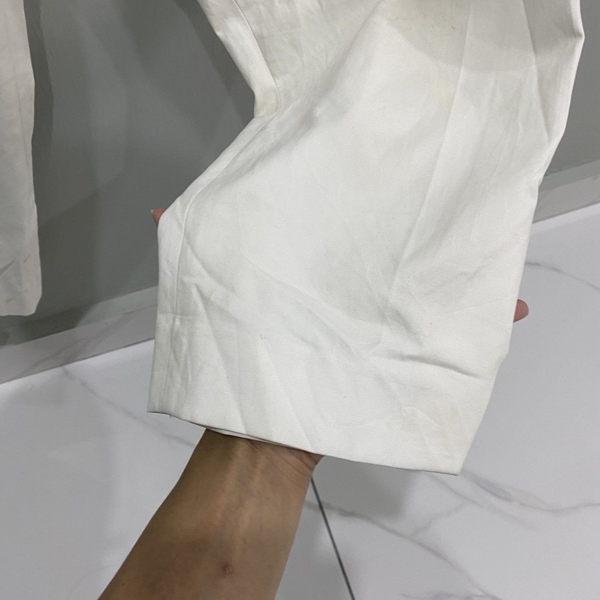 Issey Miyake Issey Miyake Pleated Balloon Leg Tapered Trousers White Size US 28 / EU 44 - 5 Thumbnail