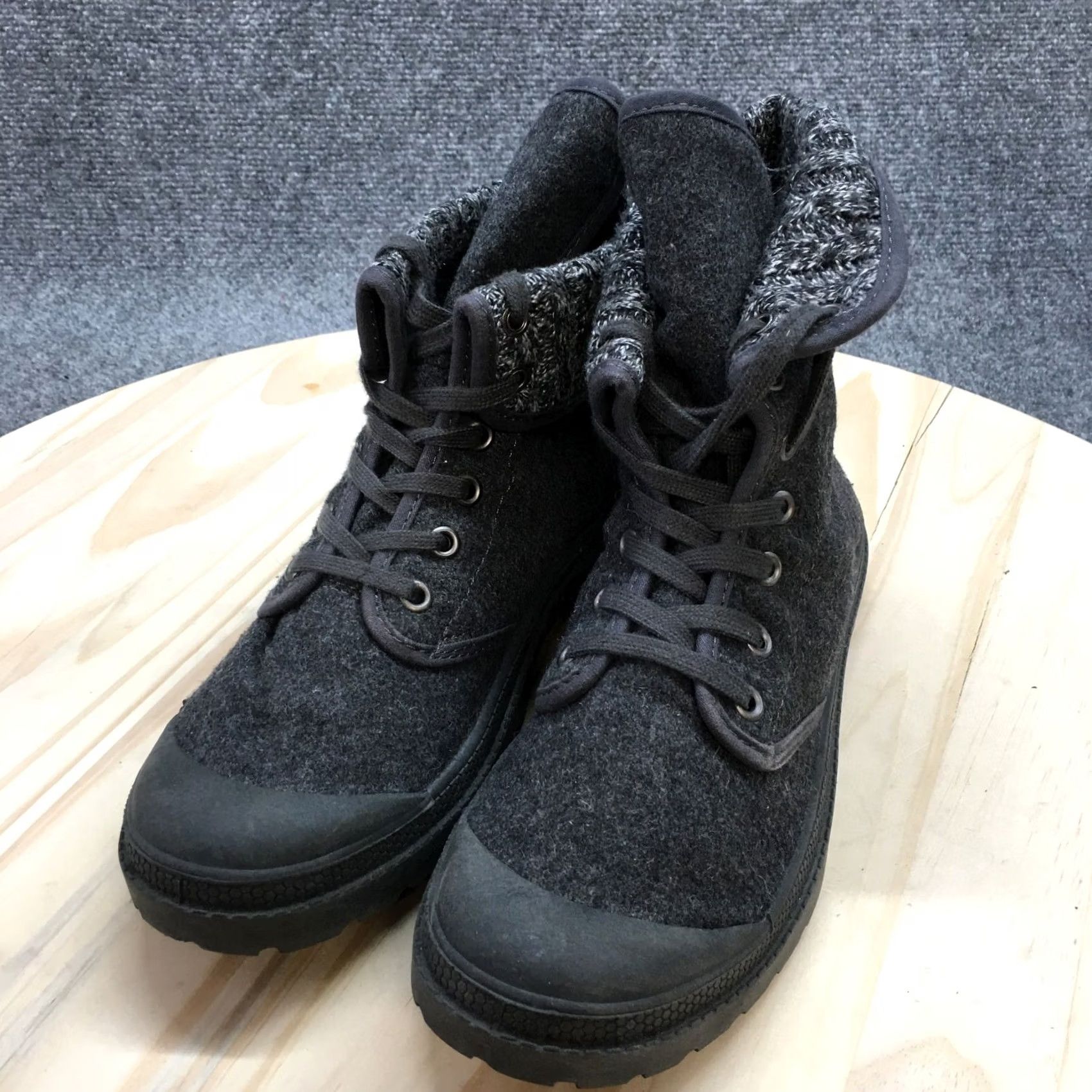 Vintage Rocket Dog Booties Womens 8.5 Pilot Joshua Fold Over Lace Up Winter Gray Bootie Low Heel Ankle Casual Boots Womens Size US 9 / IT 39 - 3 Thumbnail