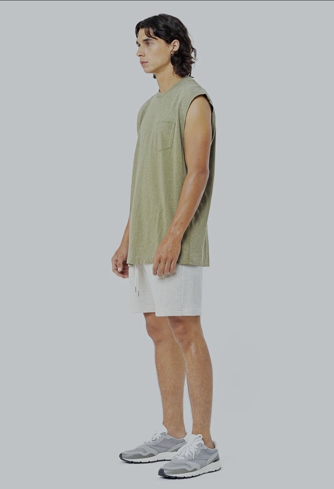 Designer John Elliott Salt Wash Rodeo Pocket Sleeveless Tee Olive L Size US L / EU 52-54 / 3 - 12 Thumbnail