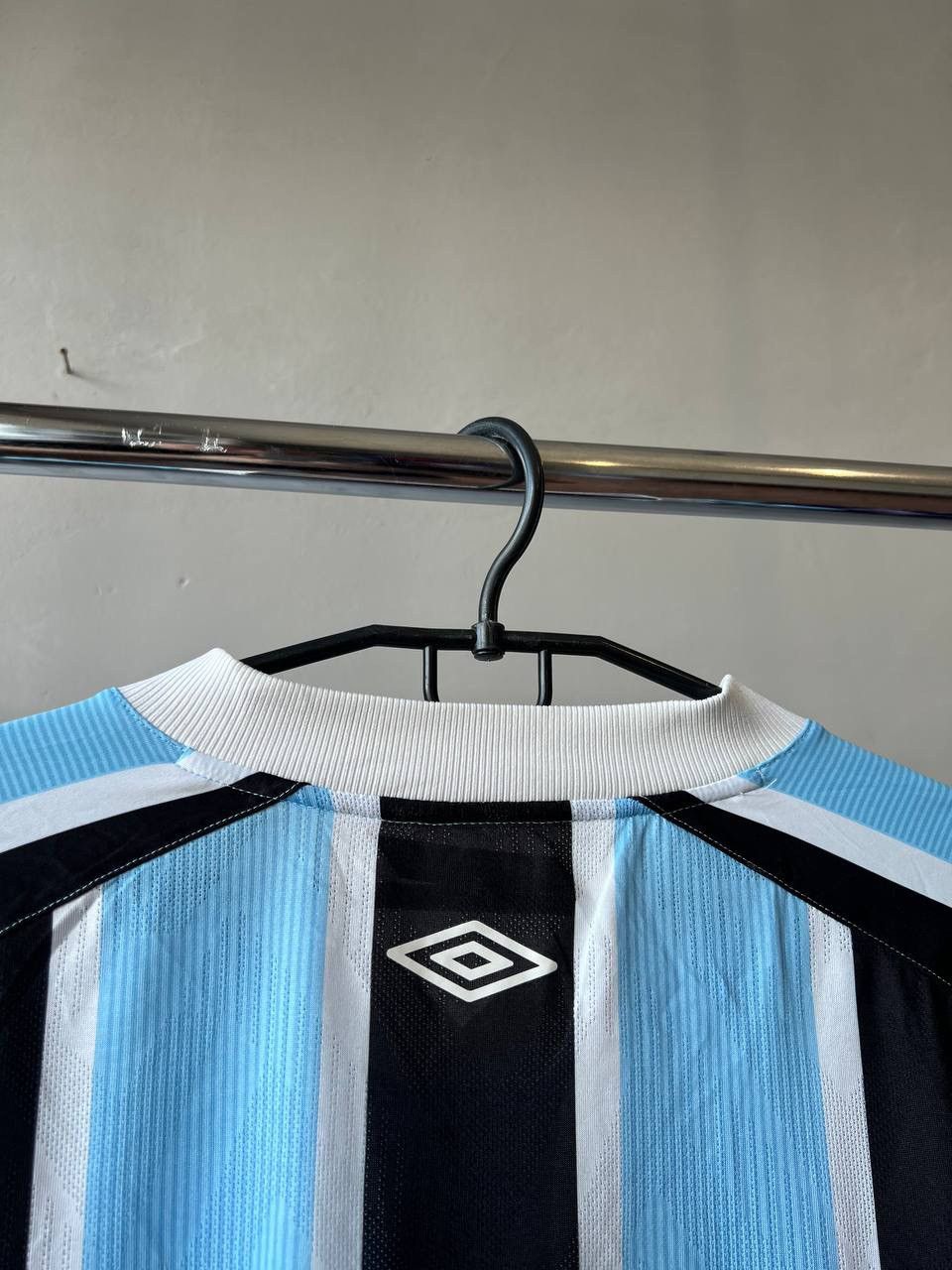 Umbro 2021/22 GREMIO FC HOME RARE SOCCER JERSEY SHIRT UMBRO SZ XL Size US XL / EU 56 / 4 - 19 Thumbnail