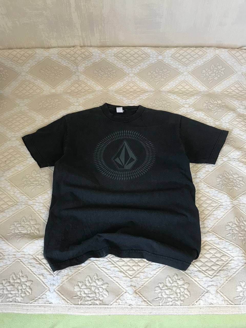 Vintage × Volcom 🔥 2000s Sun Faded Volcom Stone T Shirt Y2K Washed Logo USA Size US M / EU 48-50 / 2 - 5 Thumbnail