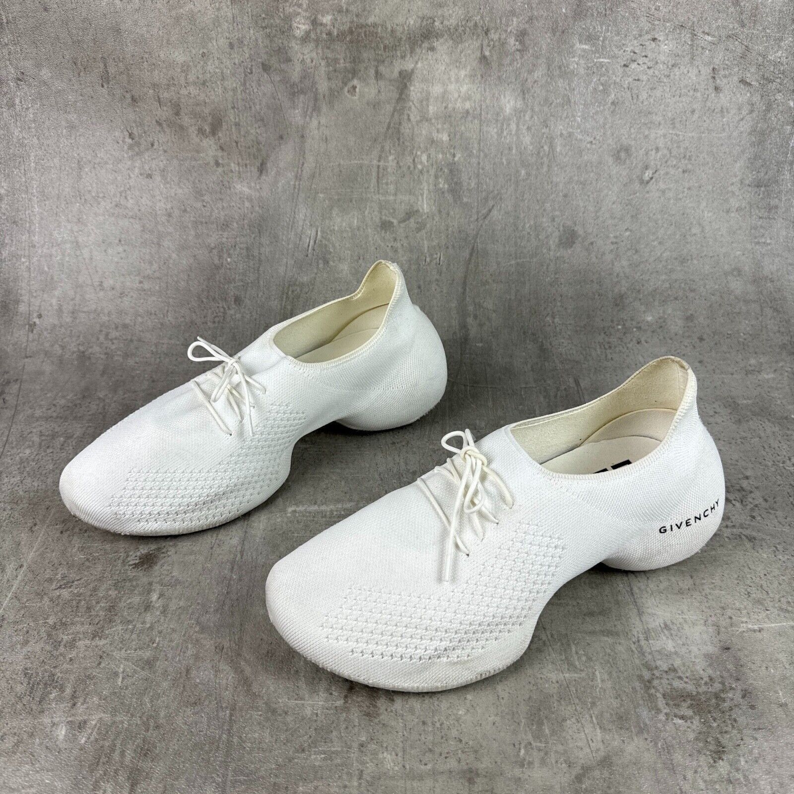 Givenchy GIVENCHY TK360 Sneakers White Size US 8 / EU 41 - 2 Thumbnail