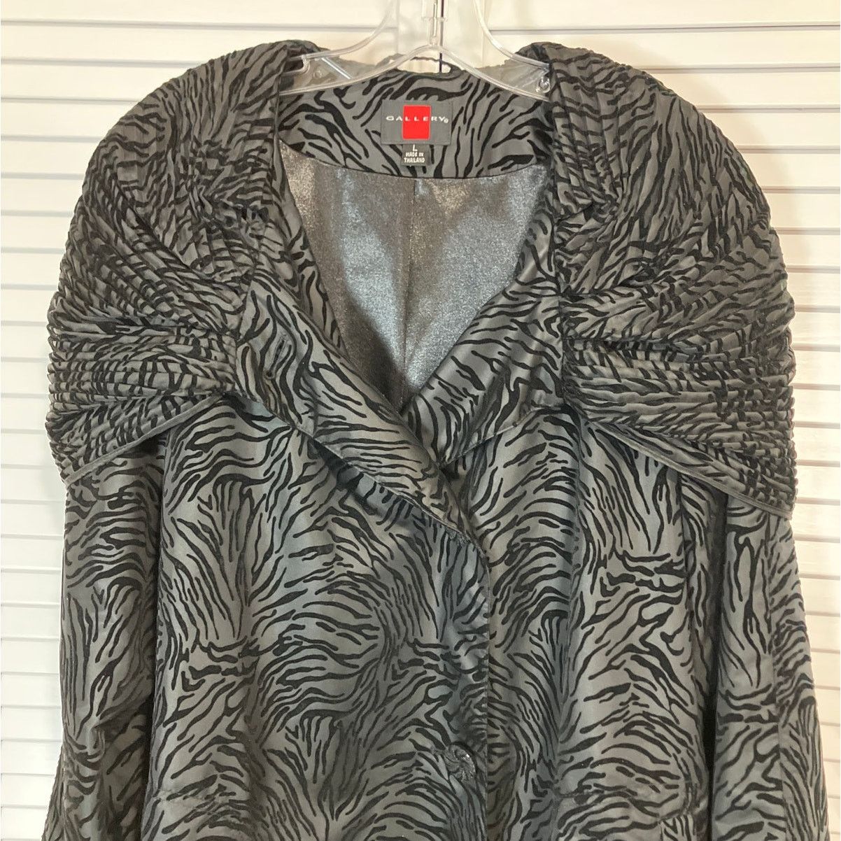 Other Gallery Vintage Flocked Black Velvet Old Hollywood Coat L Size L / US 10 / IT 46 - 6 Thumbnail