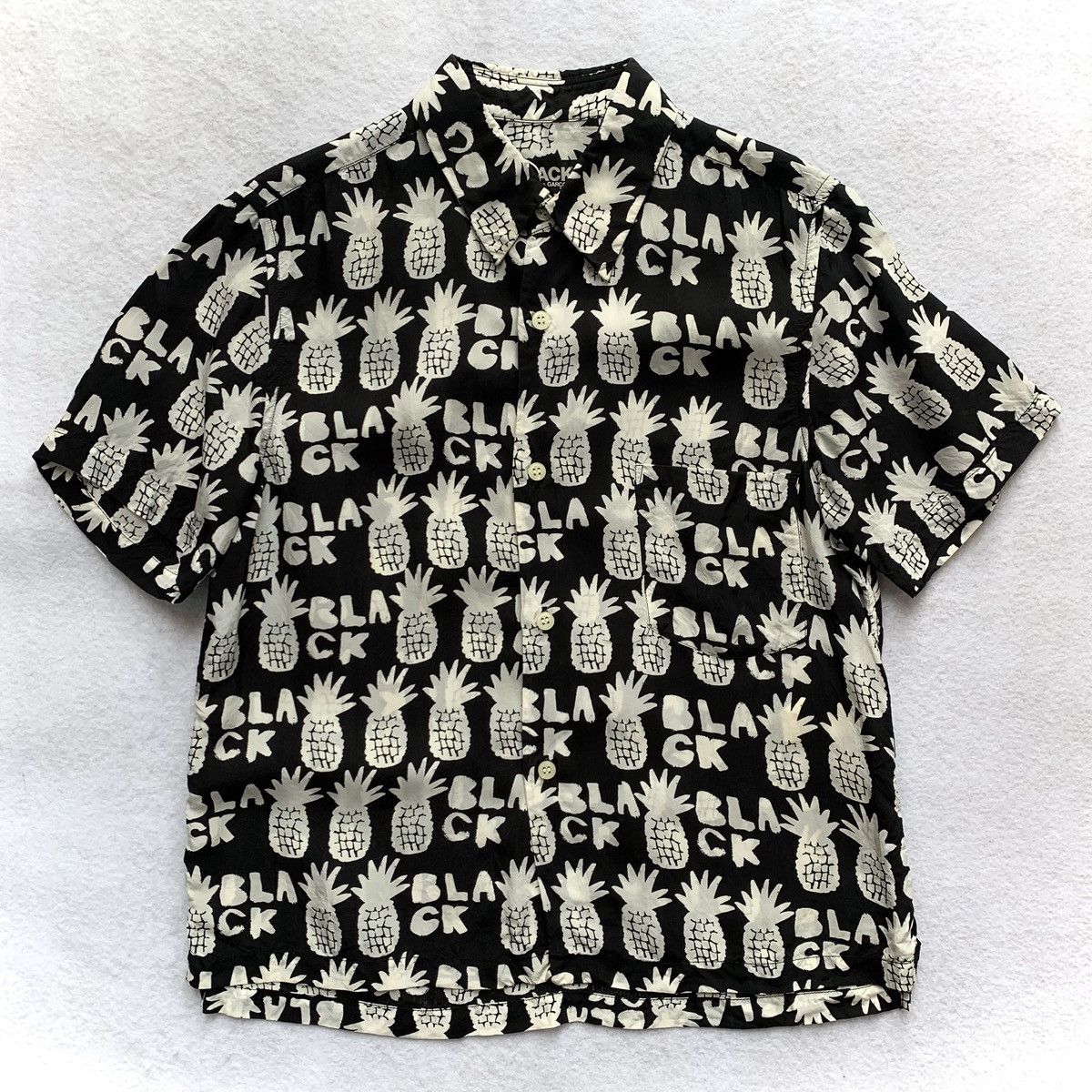 Comme des Garcons BLACK COMME des Garcons Pineapple Logo Short Sleeve Shirt Size US XS / EU 42 / 0 - 1 Thumbnail