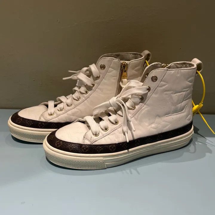 Louis Vuitton Louis Vuitton Stellar High-Top Sporty Sneakers 0079 Size US 5 / IT 35 - 1 Thumbnail