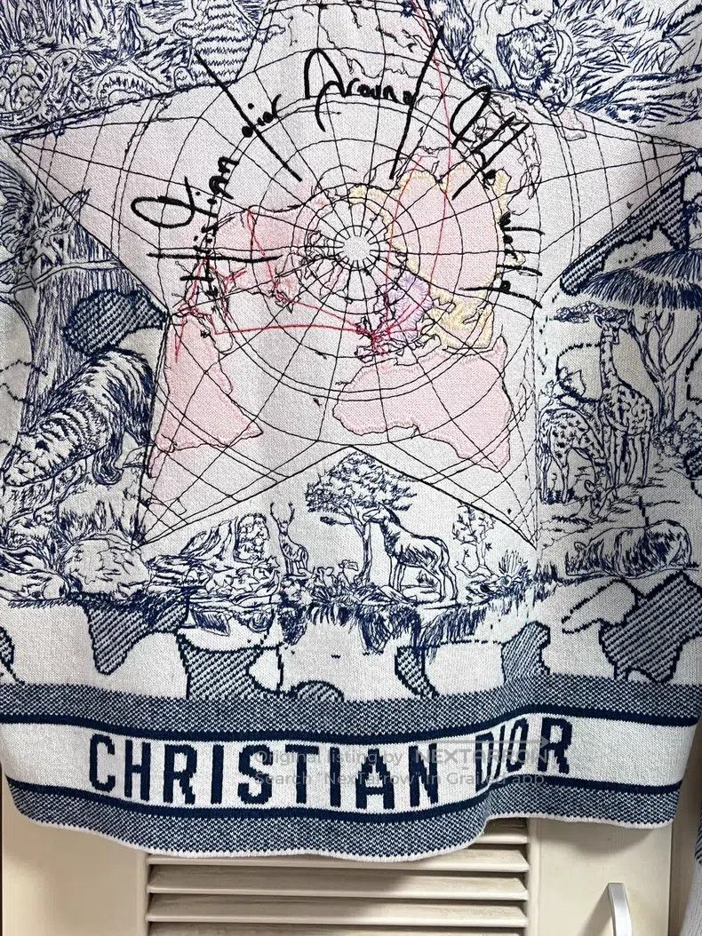 Dior Dior Travel around the world limited edition embroidered c Size XXS / US 00 / IT 34 - 5 Thumbnail