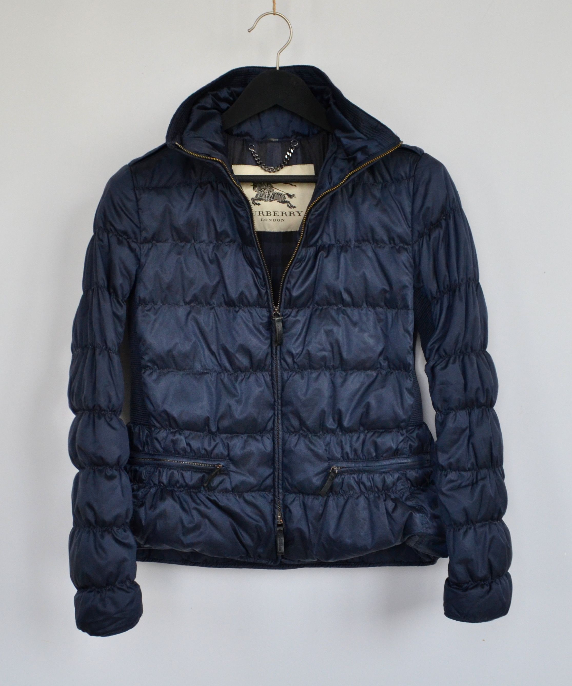 Burberry 🔴 BURBERRY Down Jacket Bomber Zip Hooded Check Pockets Size M / US 6-8 / IT 42-44 - 1 Thumbnail