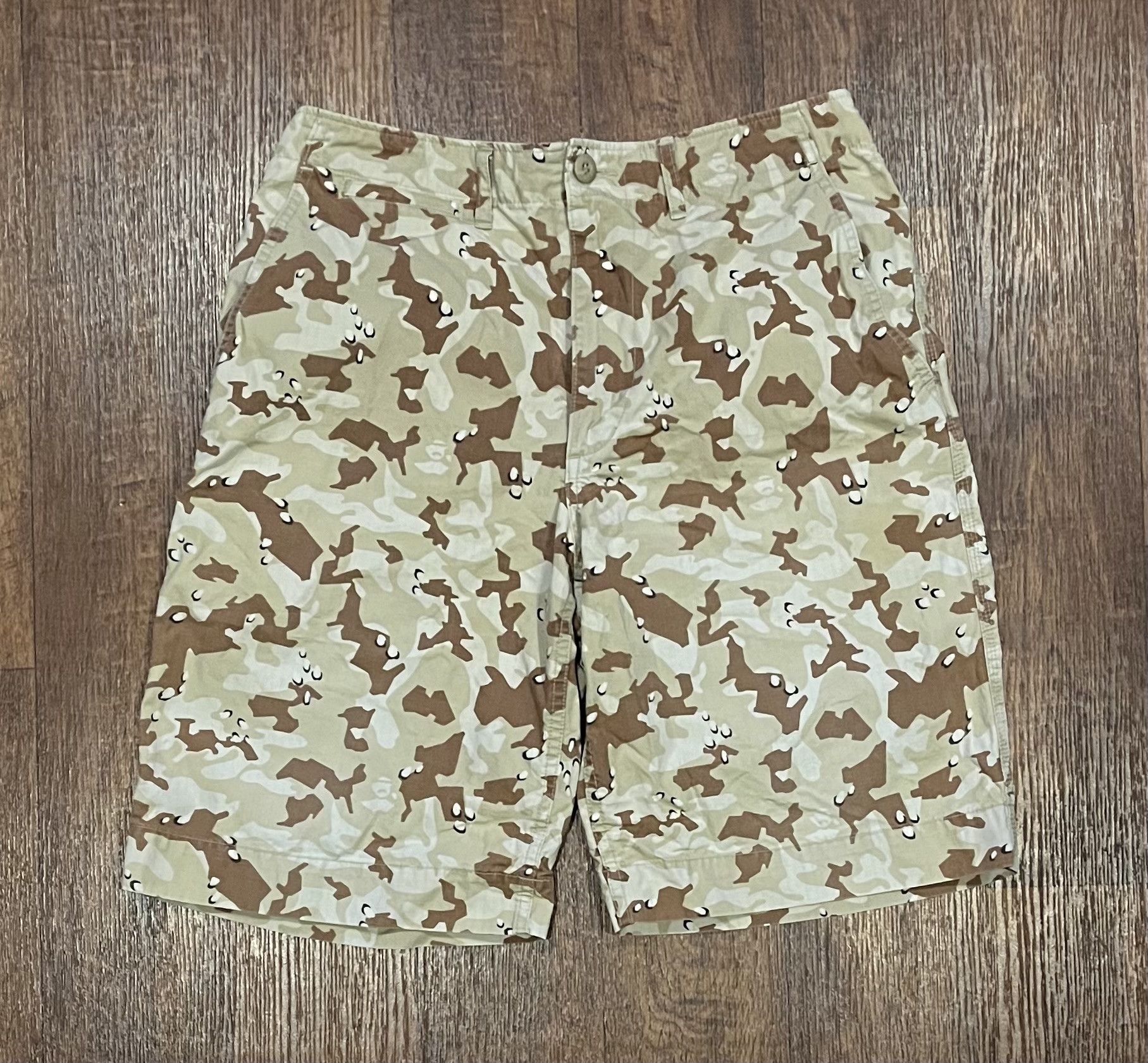 Bape Bape camo shorts Size US 32 / EU 48 - 1 Thumbnail