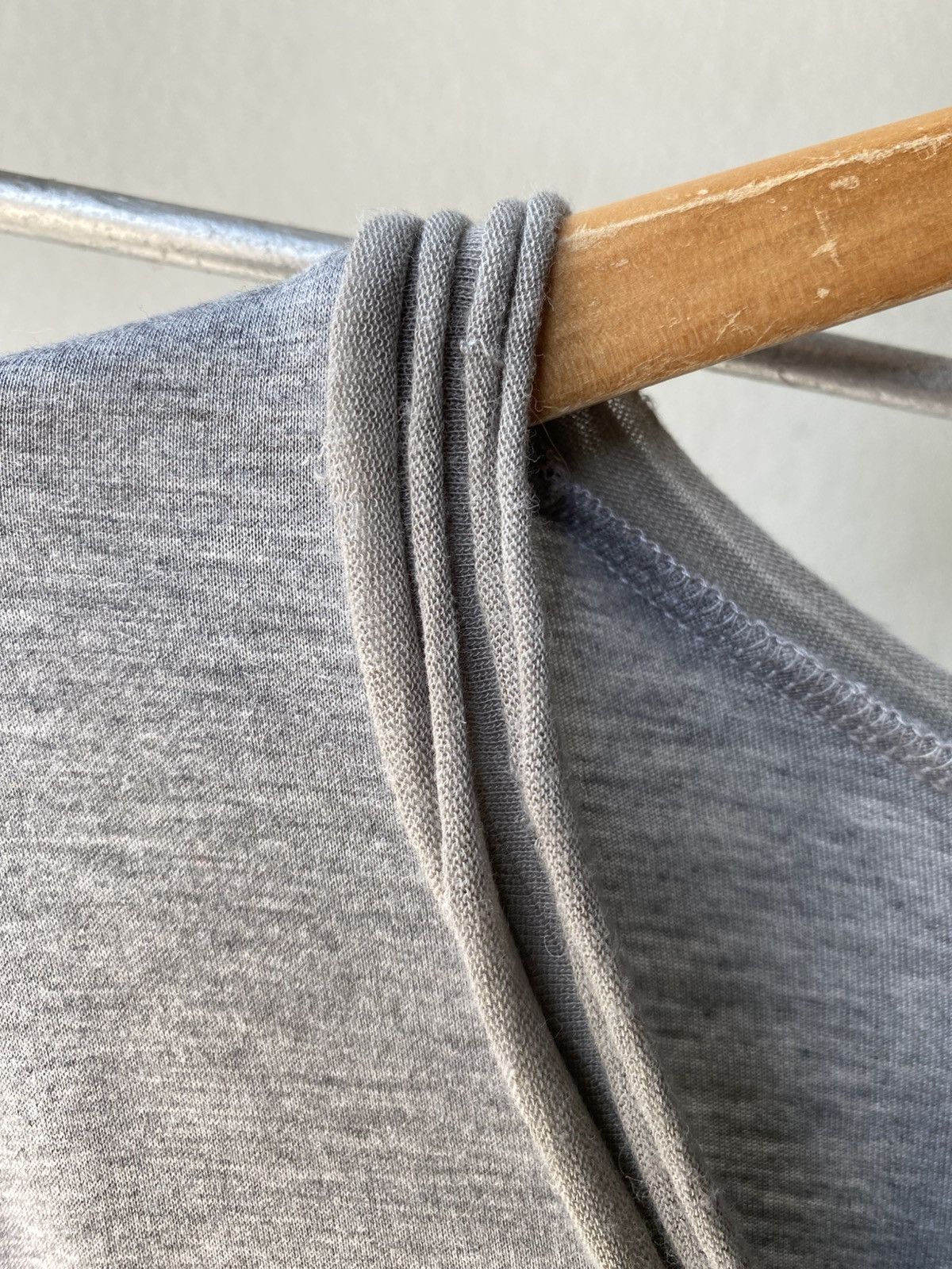 Katharine Hamnett London KATHARINE HAMNETT LONDON Gray Sheer Long-Sleeve Tee Size M / US 6-8 / IT 42-44 - 8 Thumbnail