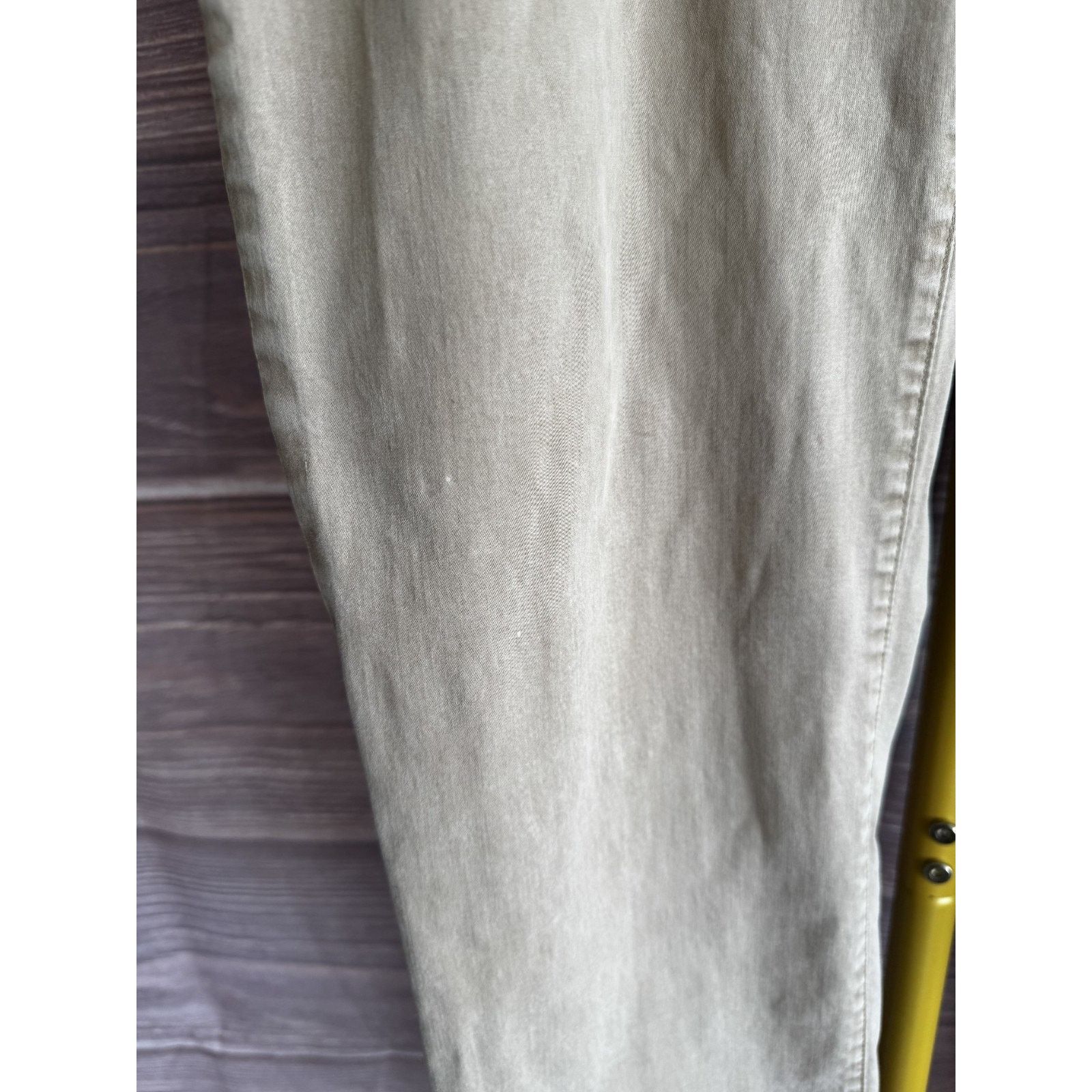 34 Heritage 34 Heritage Chrisma Size W38 L36 Classic Twill Khaki Pants Size US 38 / EU 54 - 9 Thumbnail
