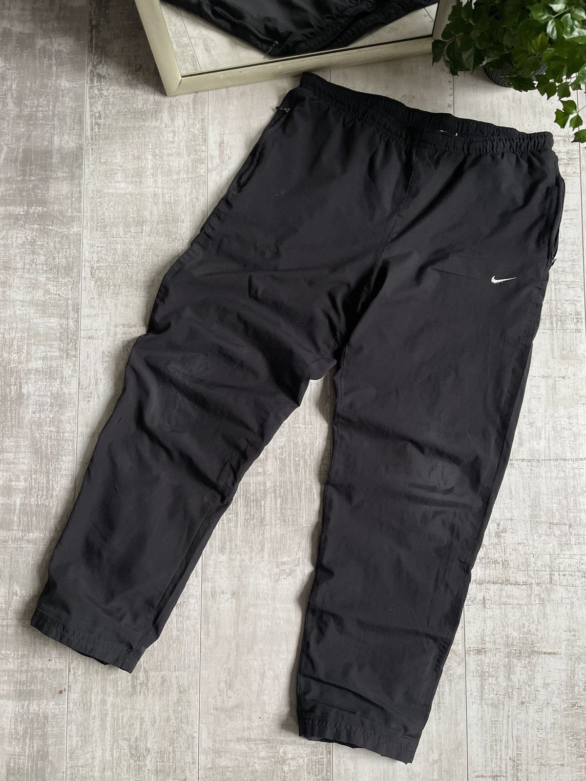 Nike × Vintage Vintage Nike 90’s Track Pants Baggy Y2K Nylon Swoosh Drill Size US 30 / EU 46 - 2 Thumbnail