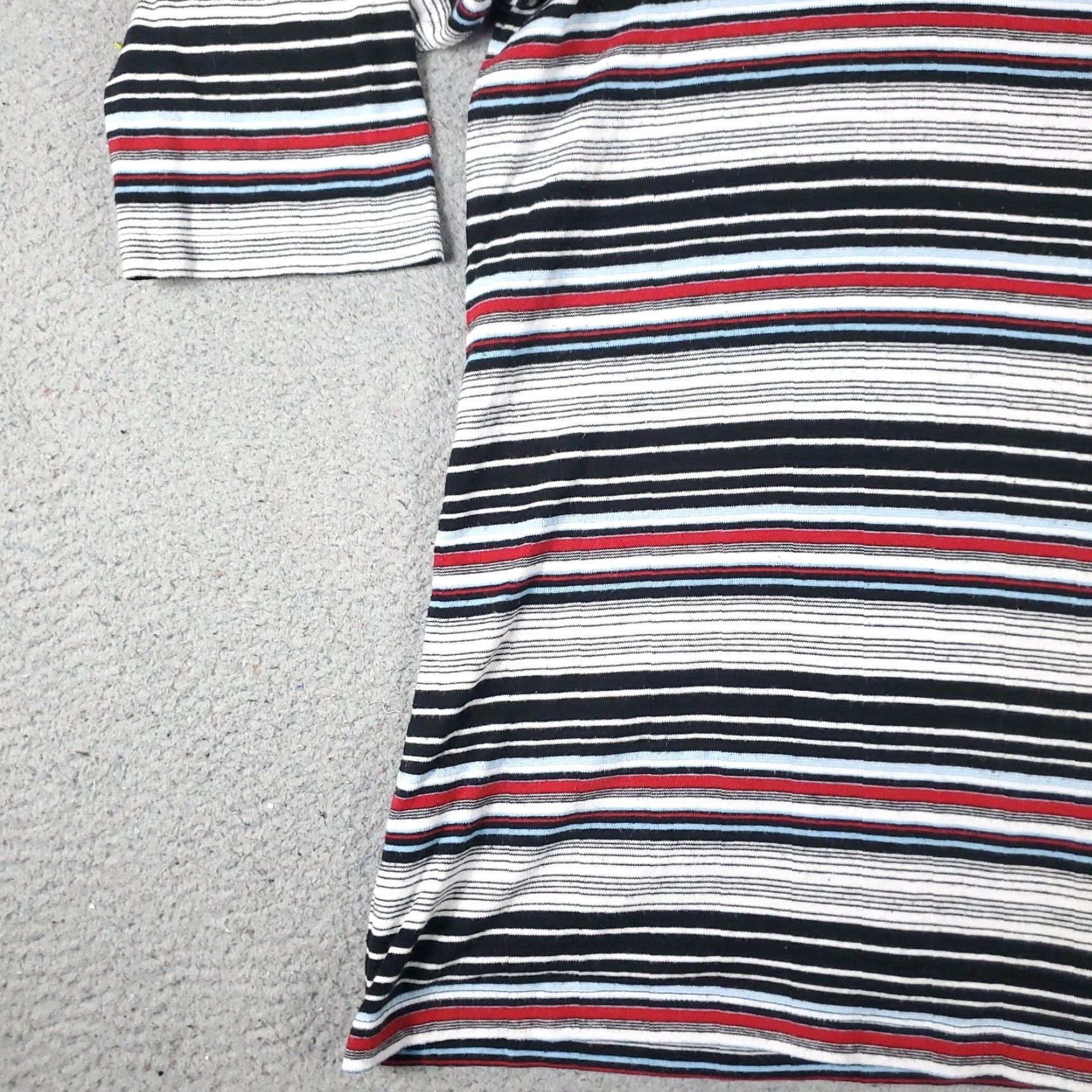 Tommy Hilfiger VINTAGE Tommy Hilfiger T-Shirt Womens Plus Size 2X White Black Red Striped Crew Neck Casual Size XXL / US 16-18 / IT 52-54 - 3 Thumbnail