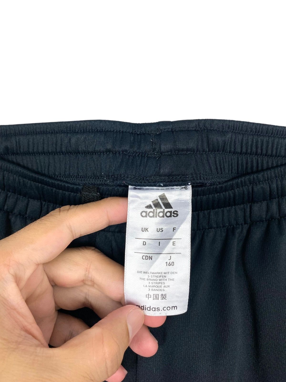 Adidas Adidas for Boys Tracksuit 3 line Short Pants Small Logo Size US 28 / EU 44 - 4 Thumbnail