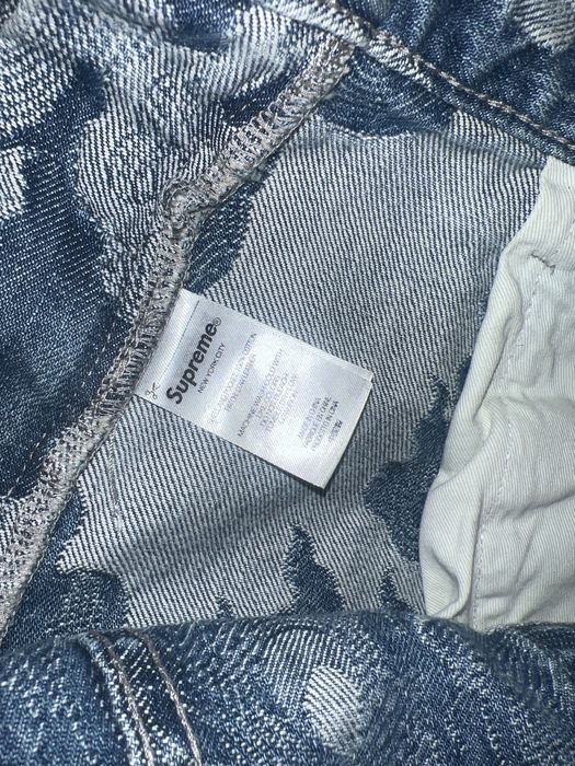 Supreme Supreme Flames Jacquard Baggy Denim Short Size 36 | Grailed