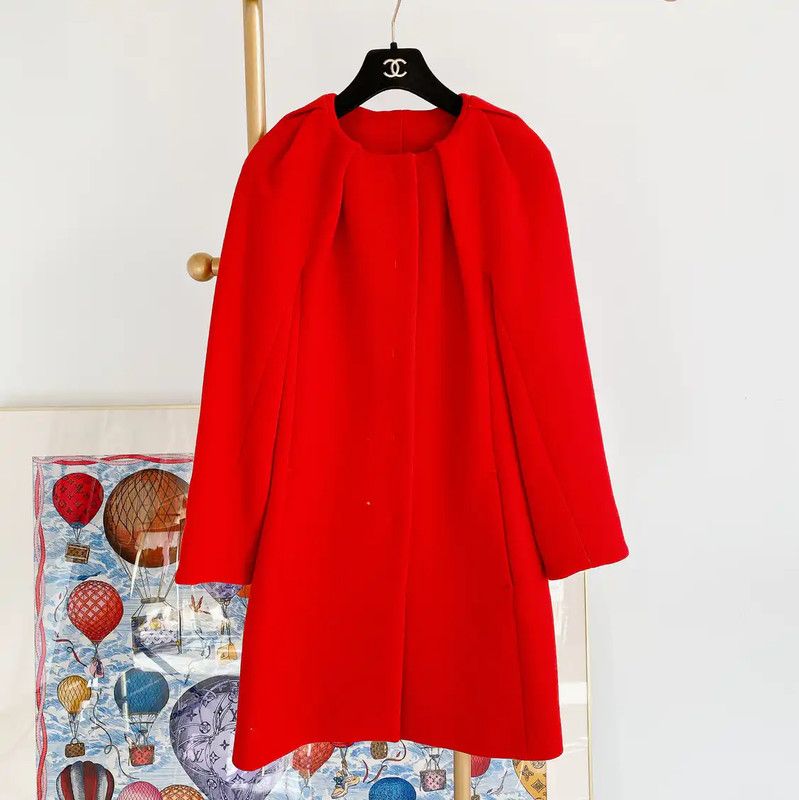 Max Mara MaxMara Women's Red Wool Coat for Spring and Autumn 0089 Size XS / US 0-2 / IT 36-38 - 1 Thumbnail
