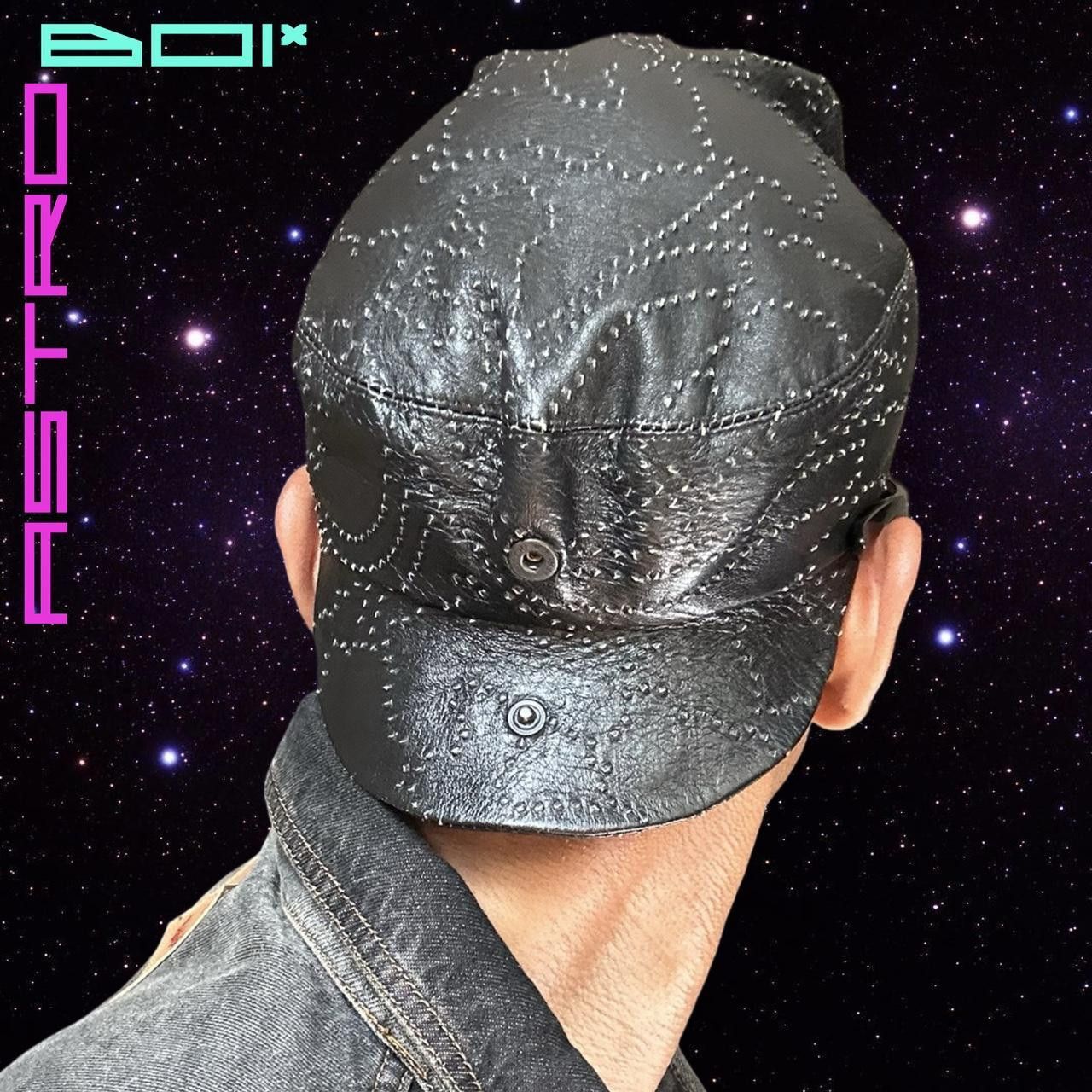 Leather VINTAGE MISA HARADA MILLINERY BLACK LEATHER PAGE BOY CAP Size ONE SIZE - 6 Thumbnail