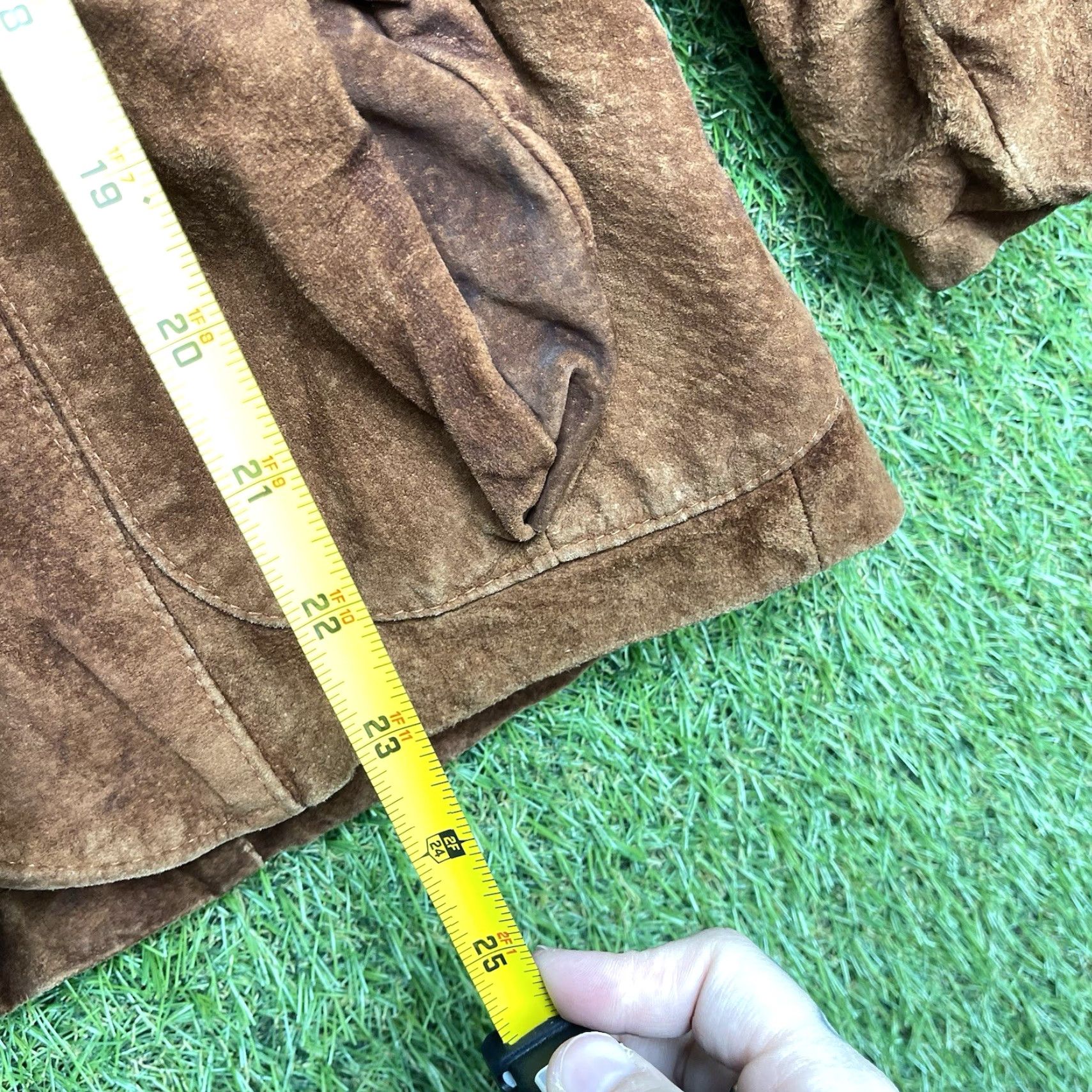 Vintage VINTAGE AMI Western Leather Jacket Womens Small Slim Distressed Brown Leather Mid-Length Long Sleeve Casual Jacket Coat Men? No, Women. Size S / US 4 / IT 40 - 7 Thumbnail