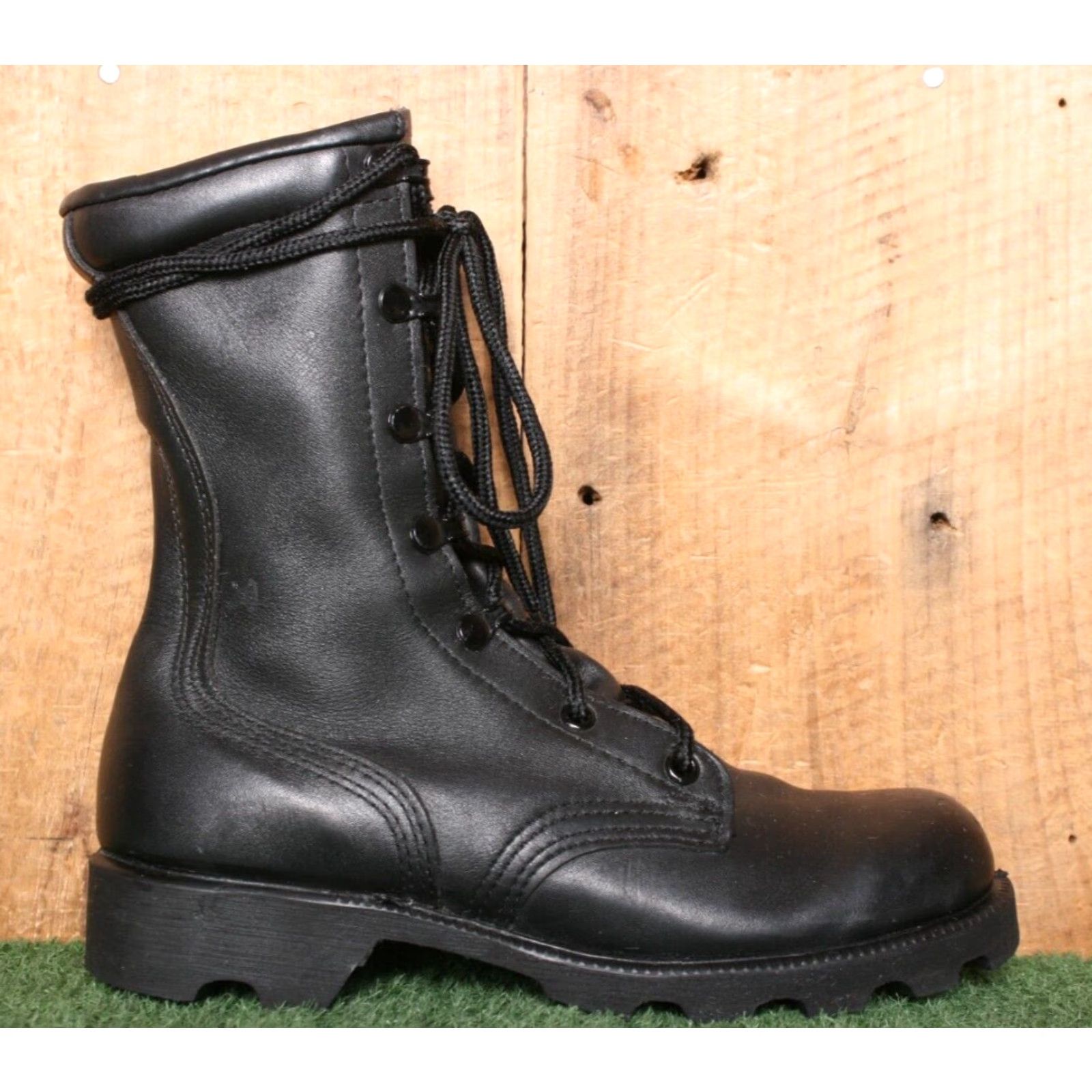 Vintage VINTAGE Ro-SEARCH Black Leather Combat Boots Mens 4R (Regular Width) Size 4 US Shoes Men Black Combat Boots 1997 90s Size US 5 / EU 37 - 2 Thumbnail