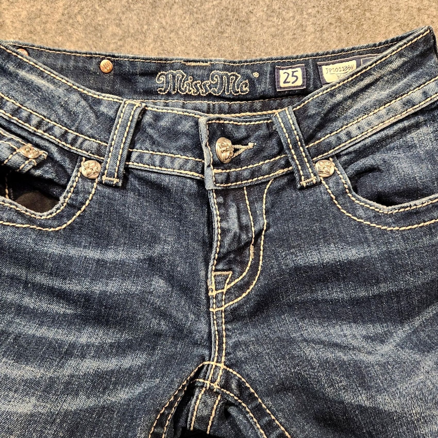 Miss Me VINTAGE Miss Me Jeans Womens 25 Blue Bootcut Low Rise Denim (Y2K Retro) Womens Boys Girls Mens Size 42" / US 20 - 3 Thumbnail