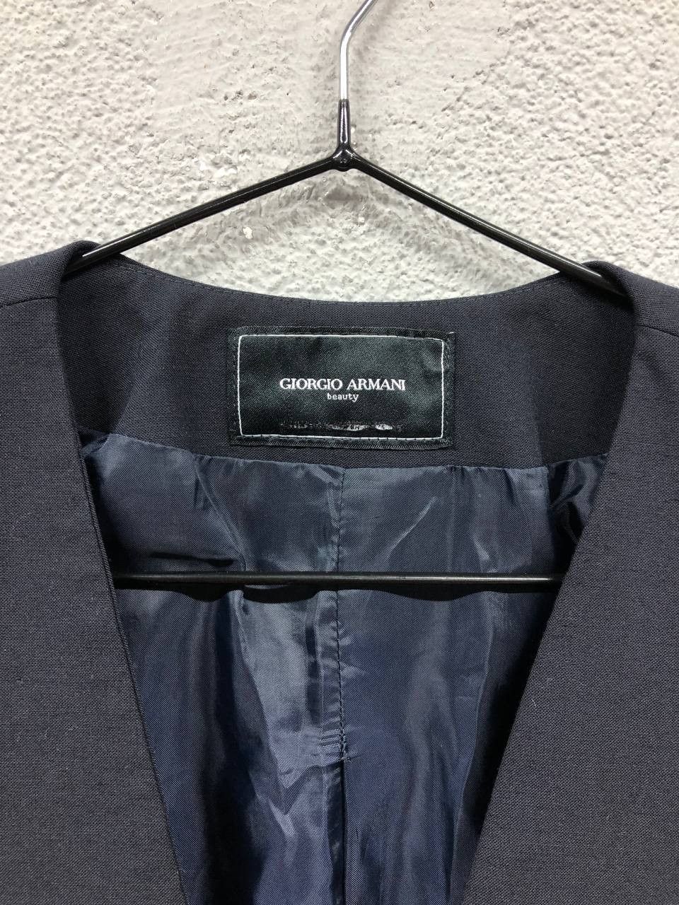 Giorgio Armani Giorgio Armani womens suit jacket blazer size EU 36 / Medium Size XS / US 0-2 / IT 36-38 - 3 Thumbnail