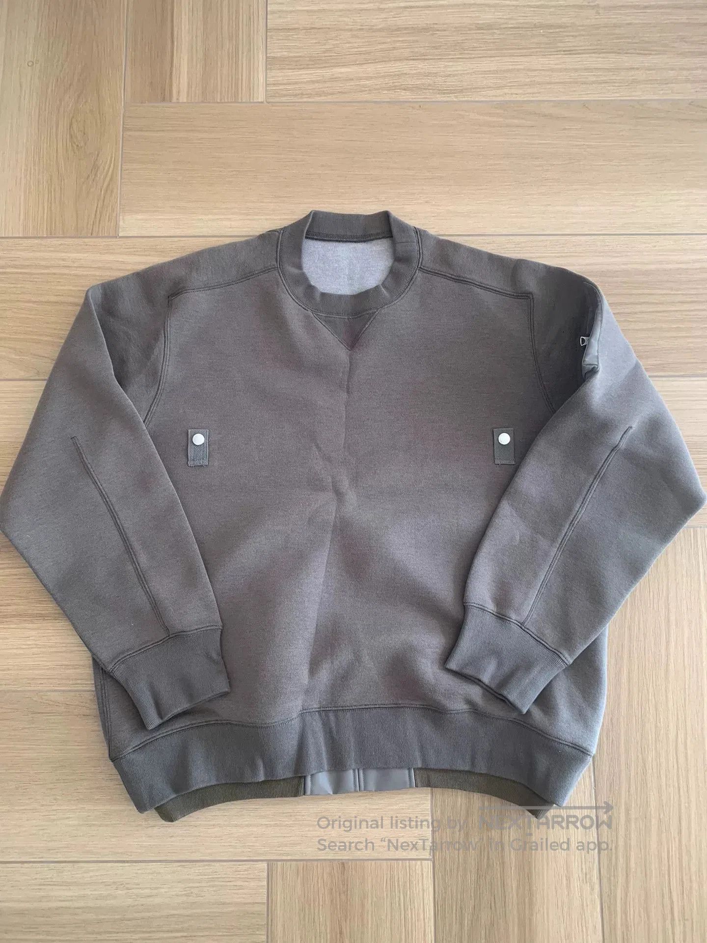 Sacai sacai sponge nylon sweatshirt in gray brown. Size US L / EU 52-54 / 3 - 1 Thumbnail