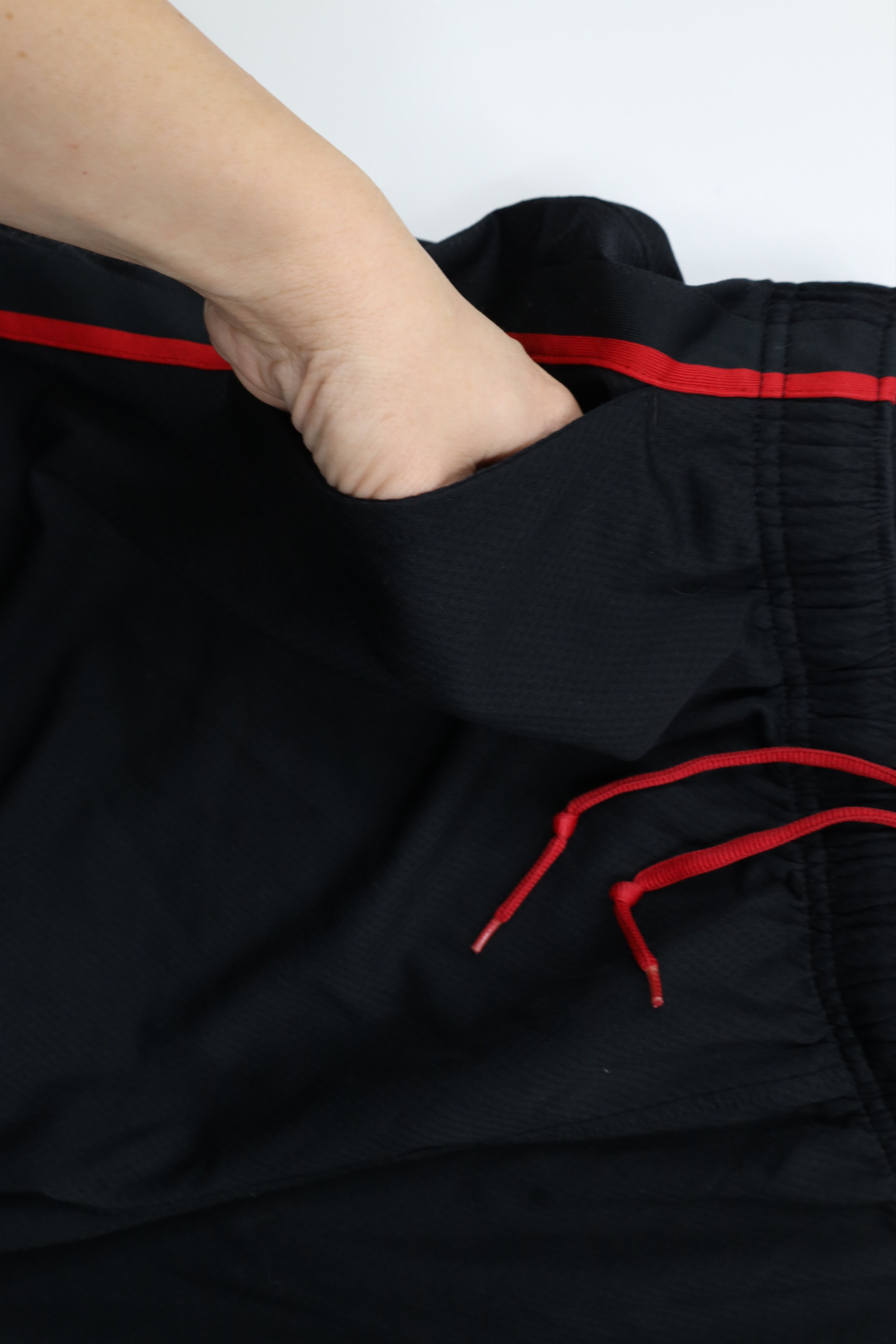 Nike × Vintage Vintage Nike Scott Mini Swoosh Striped Gym Basketball Shorts Size US 34 / EU 50 - 6 Thumbnail