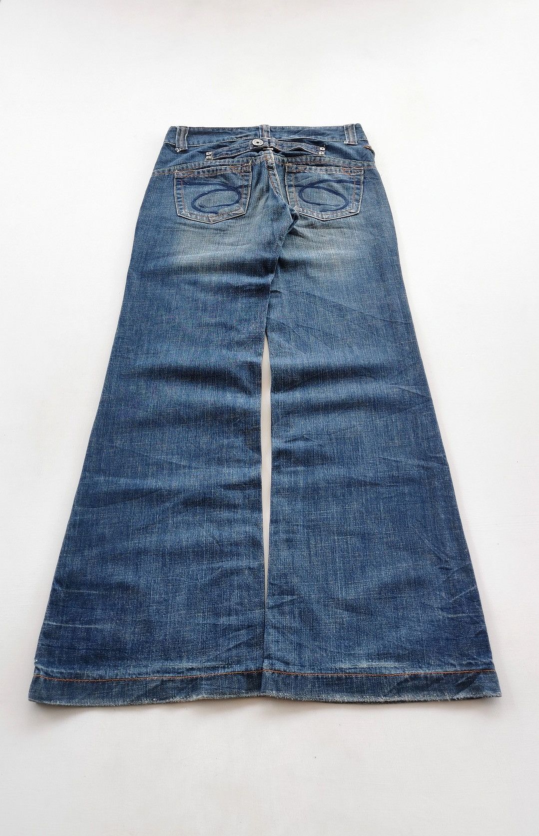 Japanese Brand Wide Flare Red Pepper Chessy Denim Jeans Size US 28 / EU 44 - 7 Thumbnail