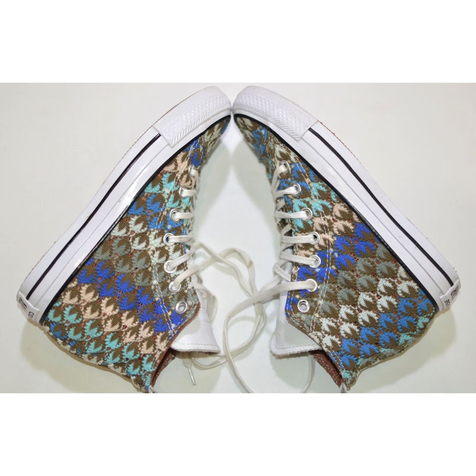 Converse Wmns Converse x Missoni Hi Sneakers 553436C Size 35 Multicolor US 5 EUR 35 Sneakers Mens Womens Girls Boys Size US 5 / IT 35 - 5 Thumbnail