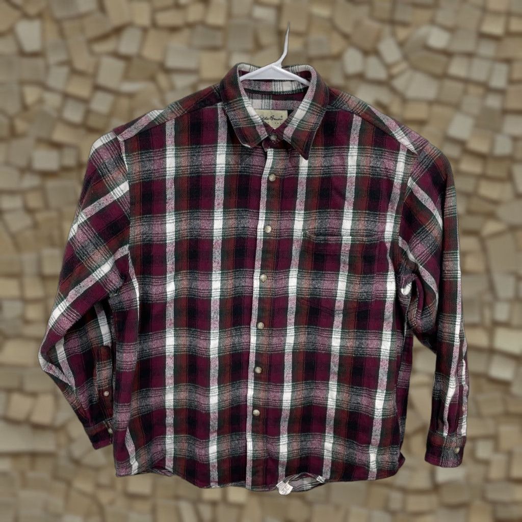 Eddie Bauer VINTAGE Eddie Bauer Button-Up Shirt Mens Flannel Red Plaid Thick Large Carded 90s Outdoor Classic Size US L / EU 52-54 / 3 - 1 Thumbnail