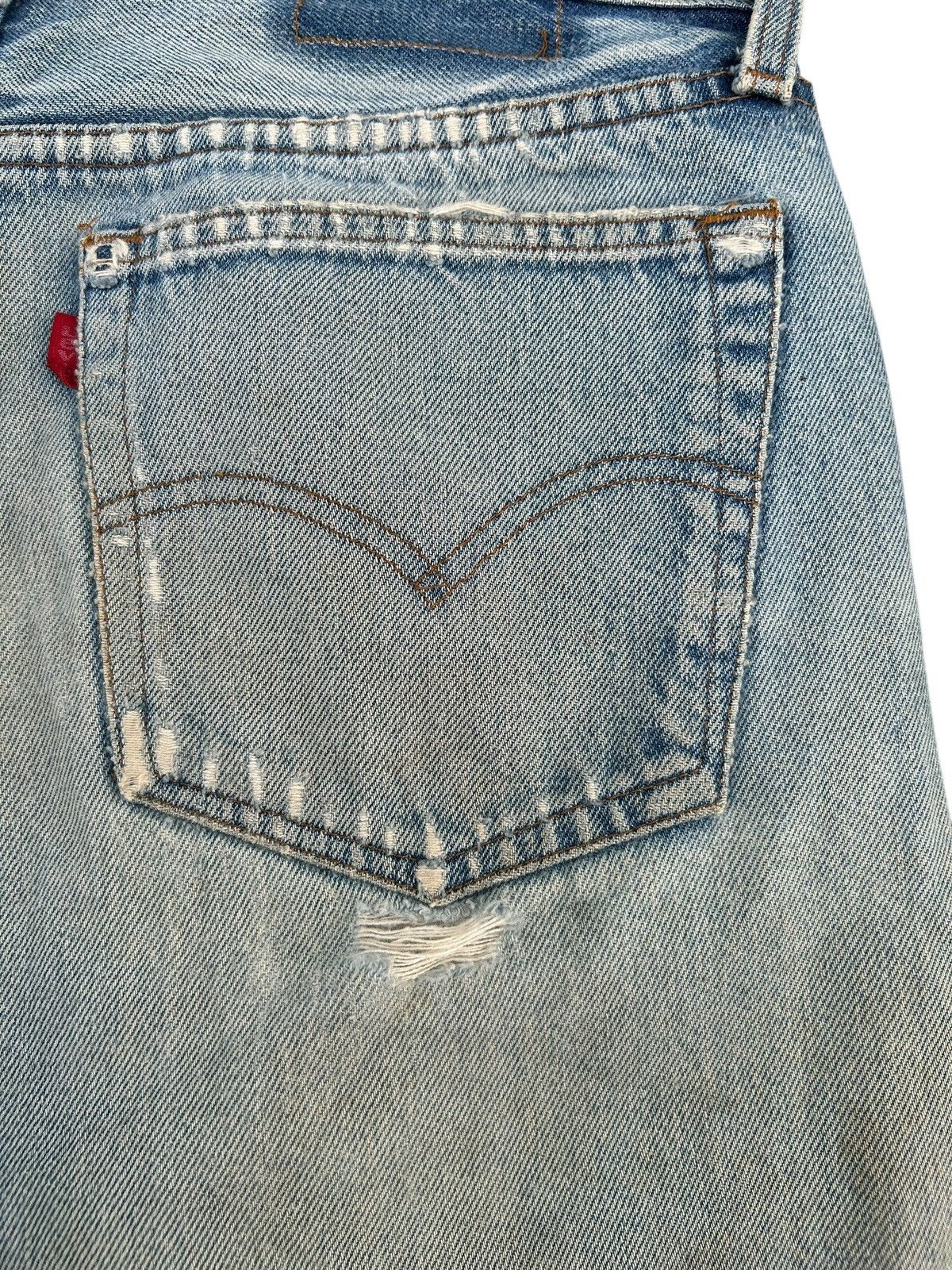 Levi's Vintage Clothing 80's THRASHED Levi's 555 Reconstructed Repair Denim Size US 30 / EU 46 - 15 Thumbnail
