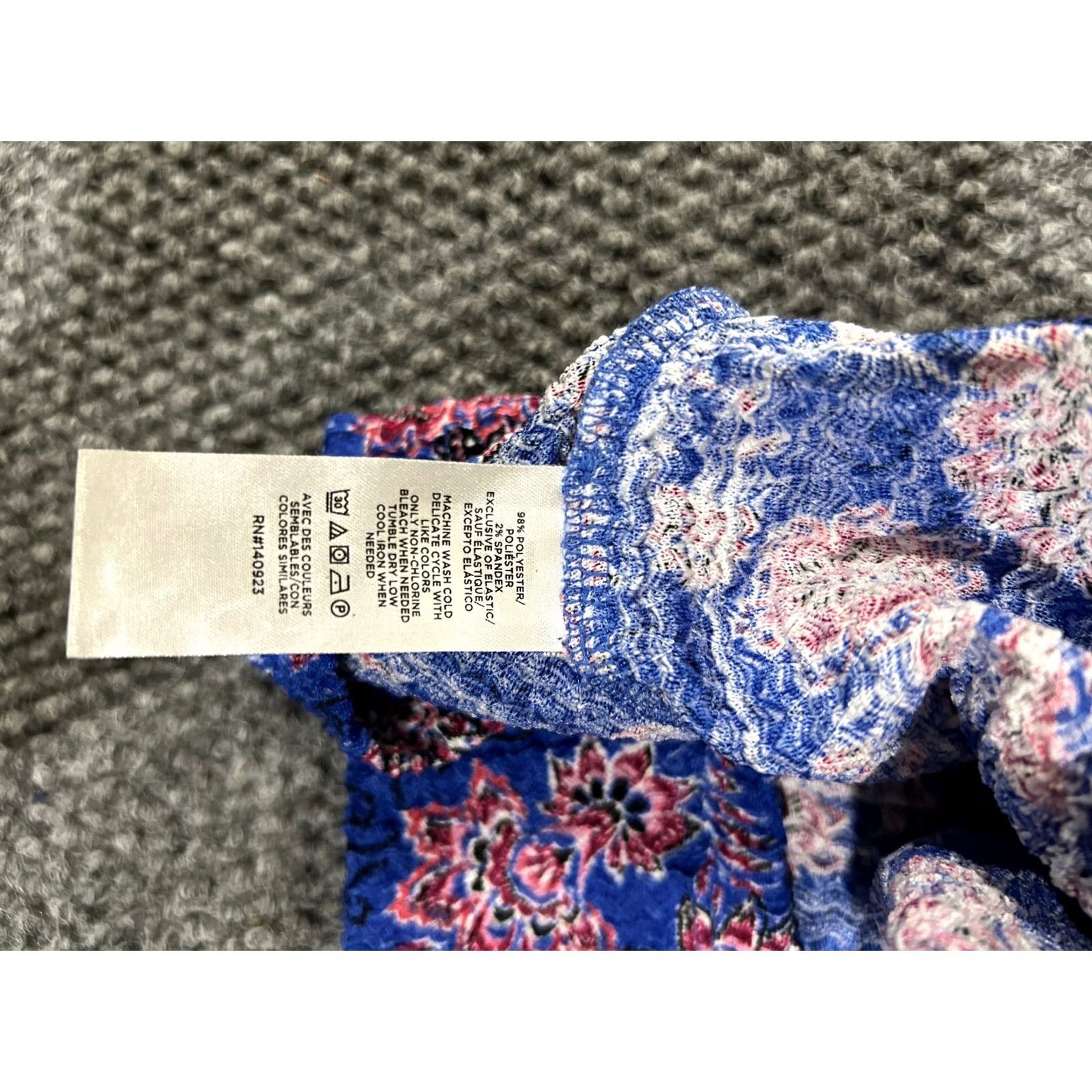 Ann Taylor Ann Taylor Loft Blouse Women's Regular M Blue Floral Long Sleeve Lightweight Polyester Spandex Rayon Button Casual Spring Summer Breathable Size M / US 6-8 / IT 42-44 - 5 Thumbnail
