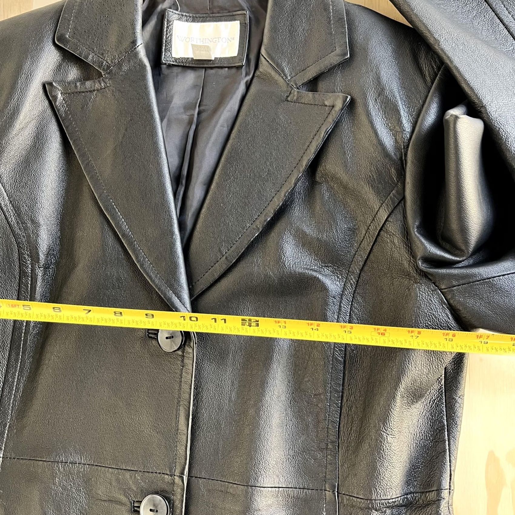 Worthington Worthington Blazer Jacket Womens Large Black Faux Leather 3 Button Lined Pockets Shirt Womens Large Black Button Front Closure Casual Business Size L / US 10 / IT 46 - 6 Thumbnail