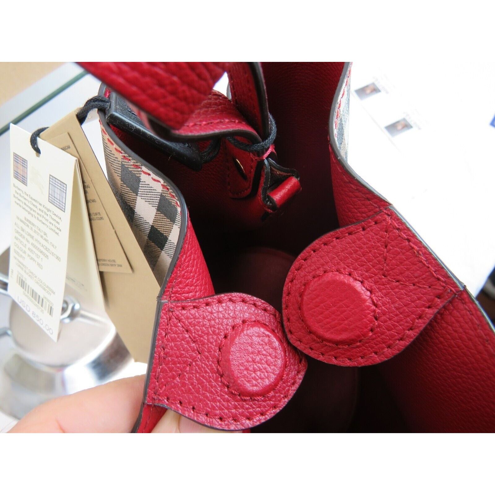 Burberry LORNE RED LEATHER HAYMAKET CHECK CROSSBODY BUCKET SMALL BAG Size ONE SIZE - 7 Thumbnail
