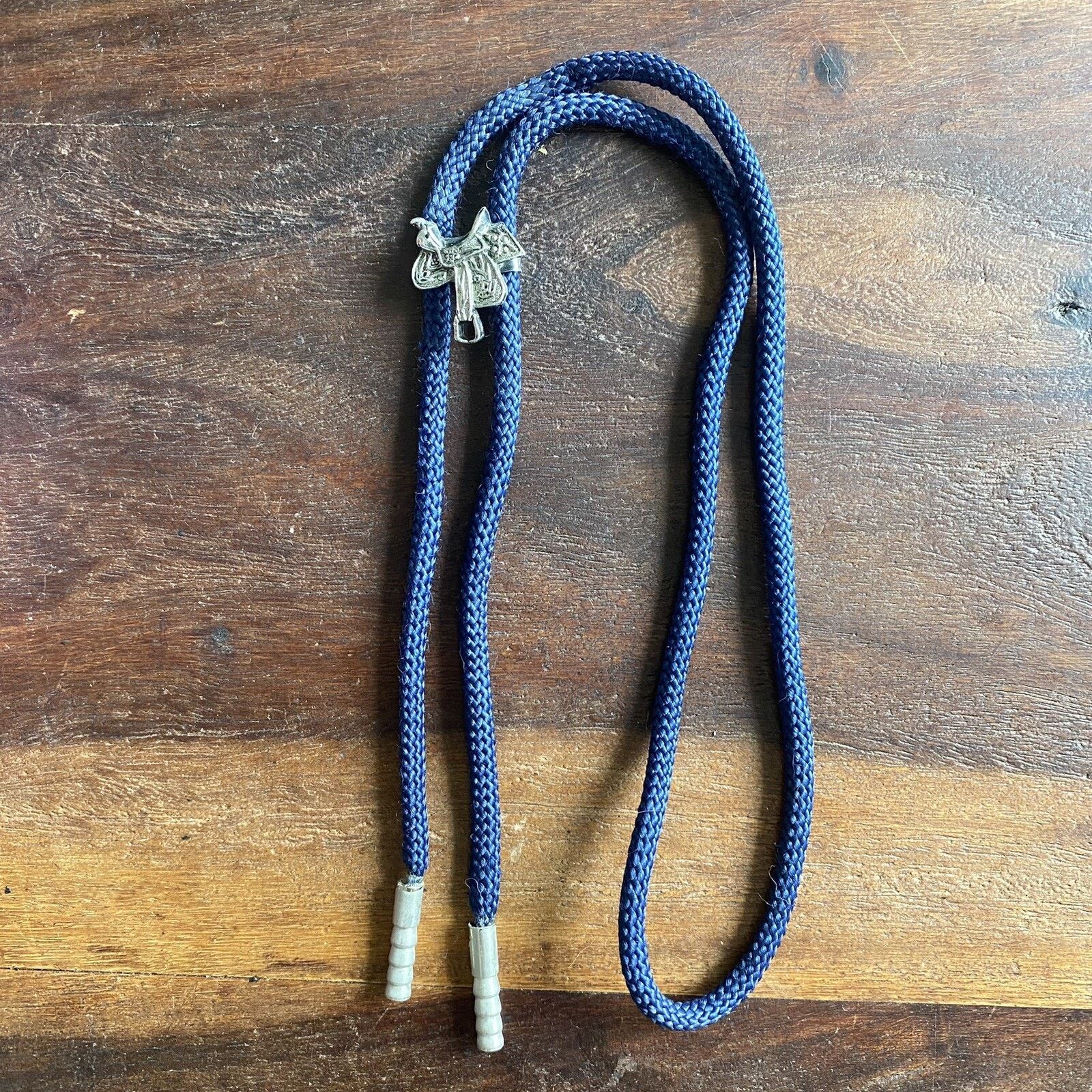 Other Horse Saddle Western Rodeo Cowboy Bolo Tie Silver Tone Blue Size ONE SIZE - 1 Thumbnail
