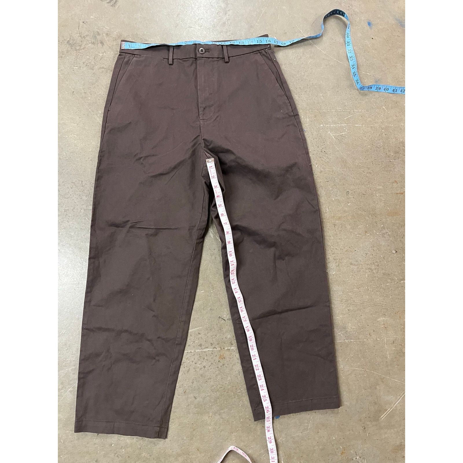 Gap Gap Men - Modern Khakis in Baggy Fit / 31x30/ blue/ NWOT Size US 31 - 6 Thumbnail