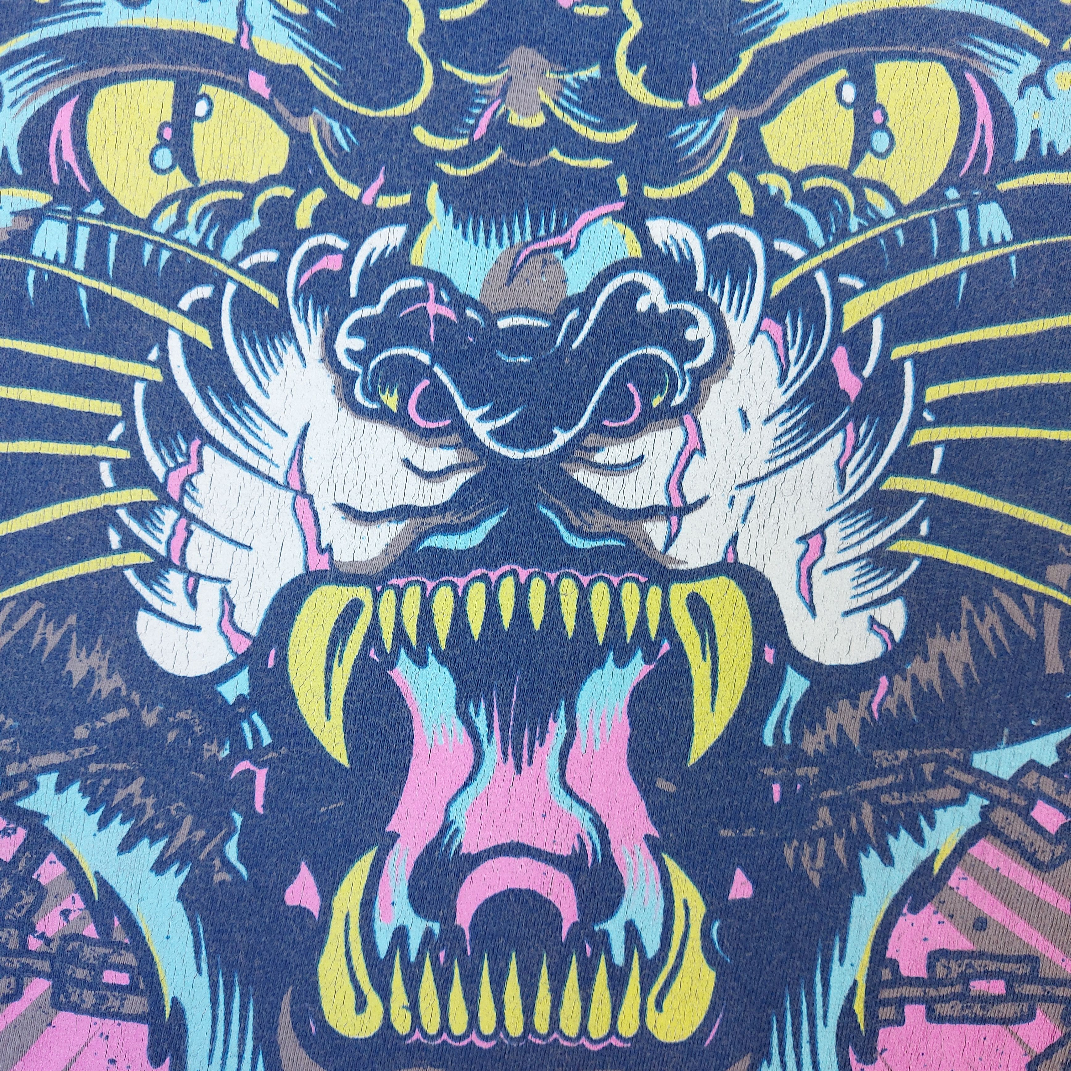 Band Tees Vintage Y2K Attack Attack! Band Crabcore MySpace Era TEE Size US S / EU 44-46 / 1 - 4 Thumbnail